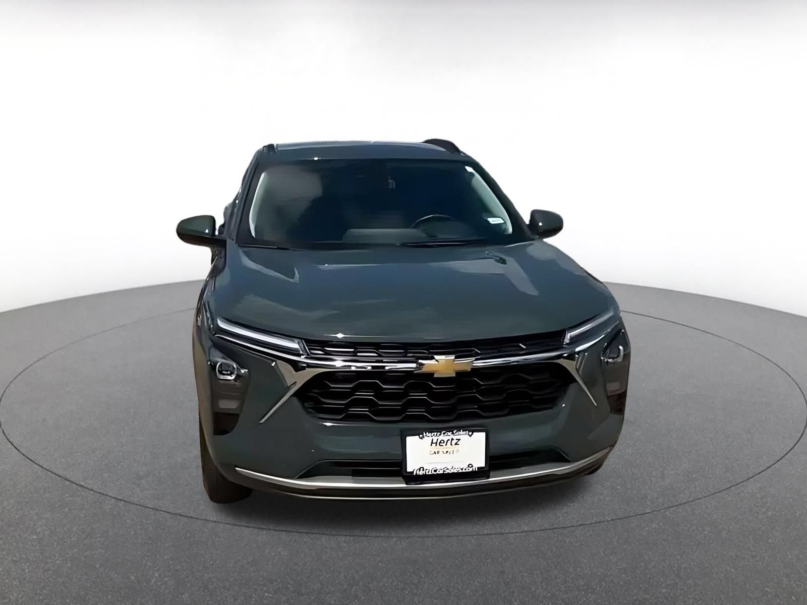 Thumbnail: 2025 Chevrolet Trax - 4