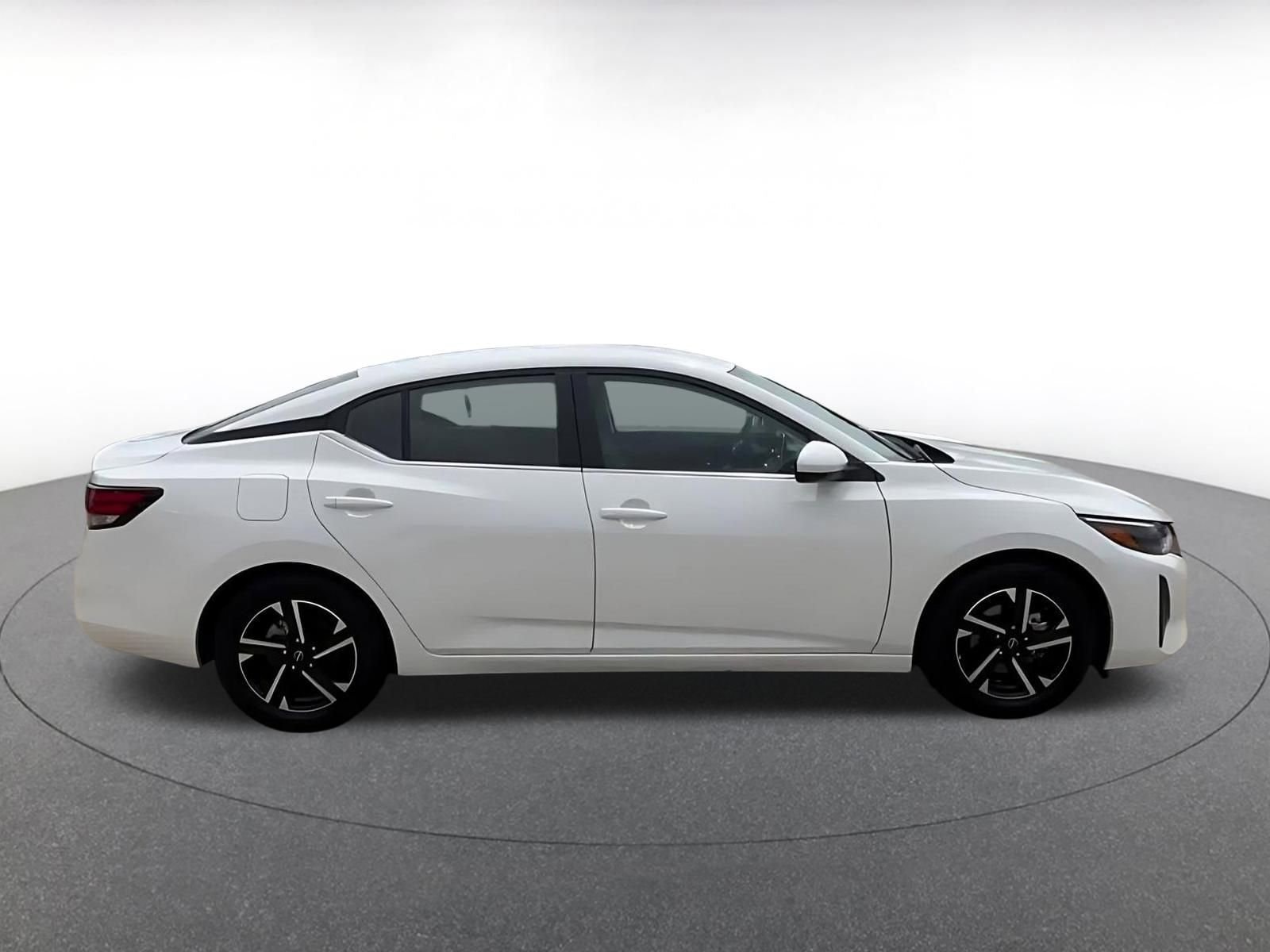 Thumbnail: 2025 Nissan Sentra - 15
