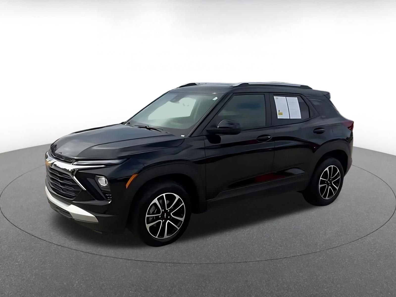 Thumbnail: 2025 Chevrolet TrailBlazer - 8