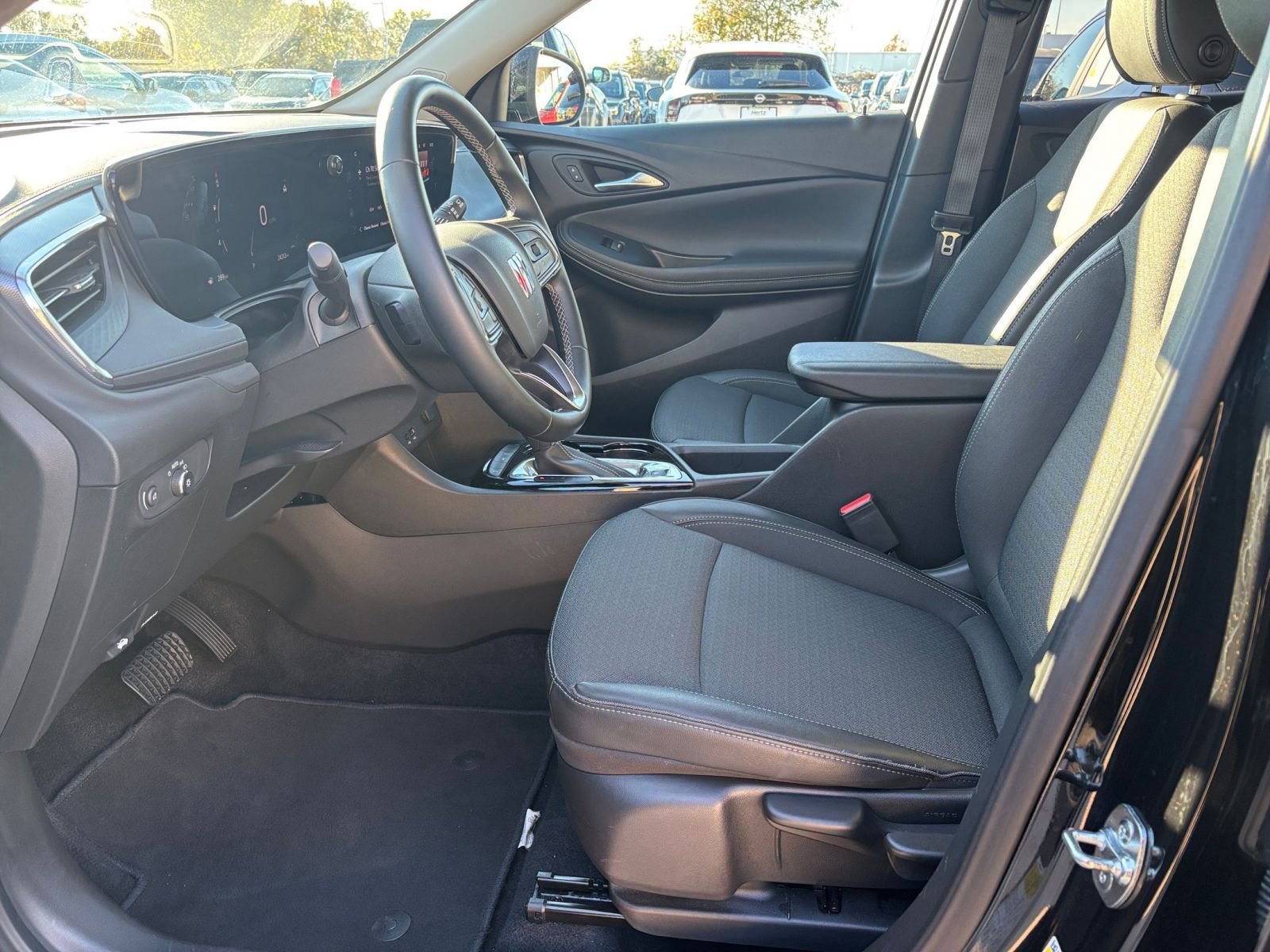 Thumbnail: 2025 Buick Encore GX - 24