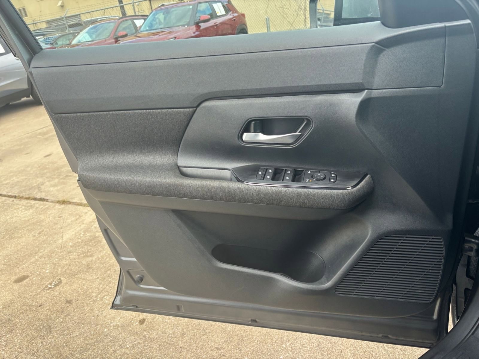 Thumbnail: 2025 Nissan Kicks - 20