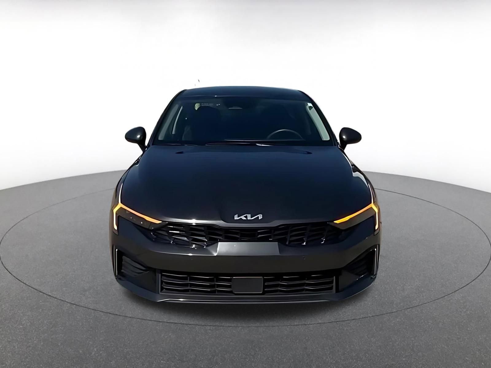 Thumbnail: 2025 Kia K5 - 3