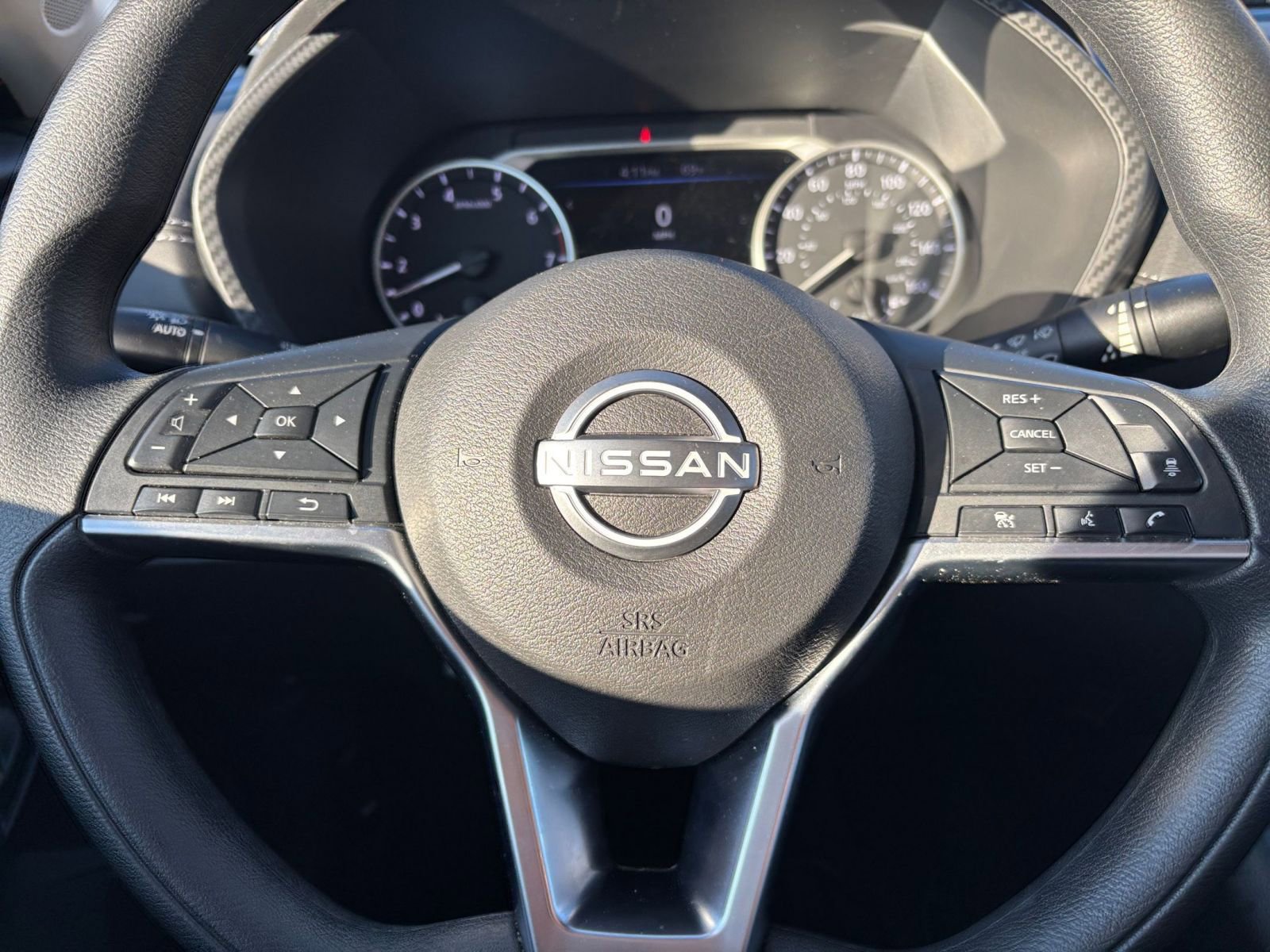 Thumbnail: 2025 Nissan Sentra - 25