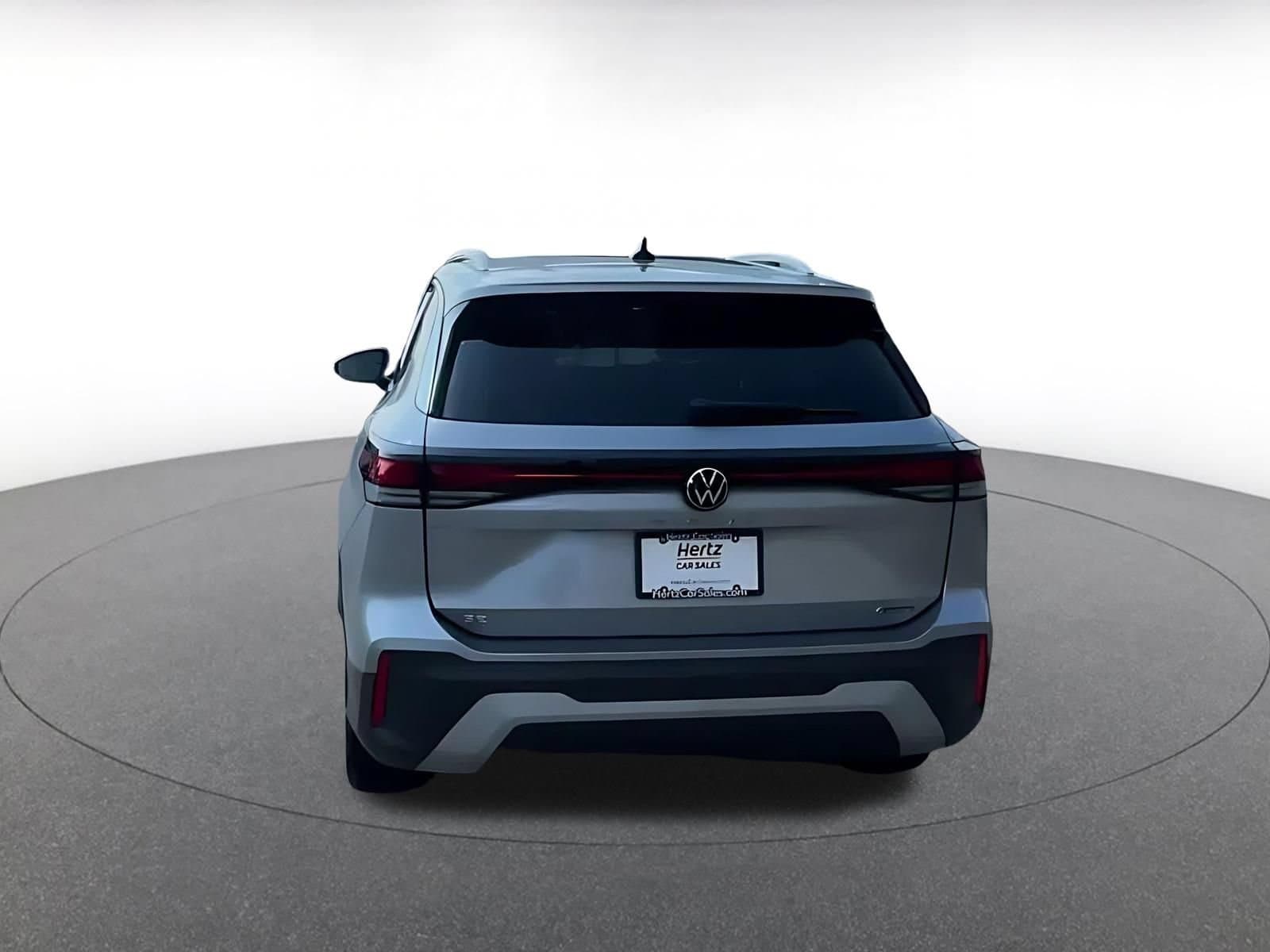 Thumbnail: 2026 Volkswagen Tiguan - 10