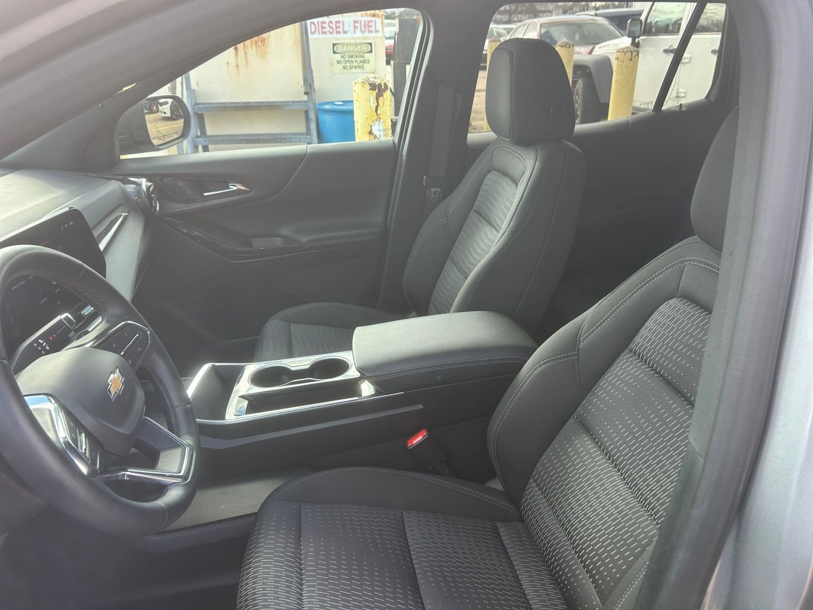 Thumbnail: 2025 Chevrolet Equinox - 35