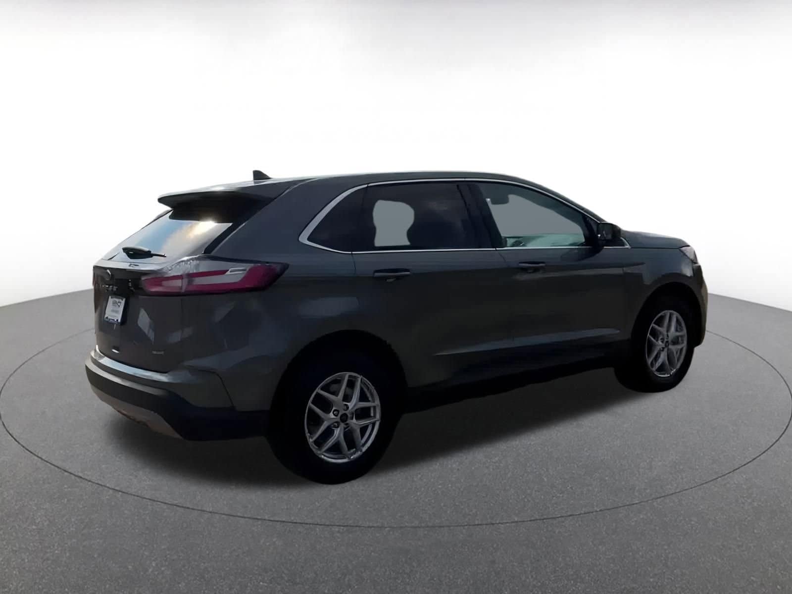 Thumbnail: 2024 Ford Edge - 14