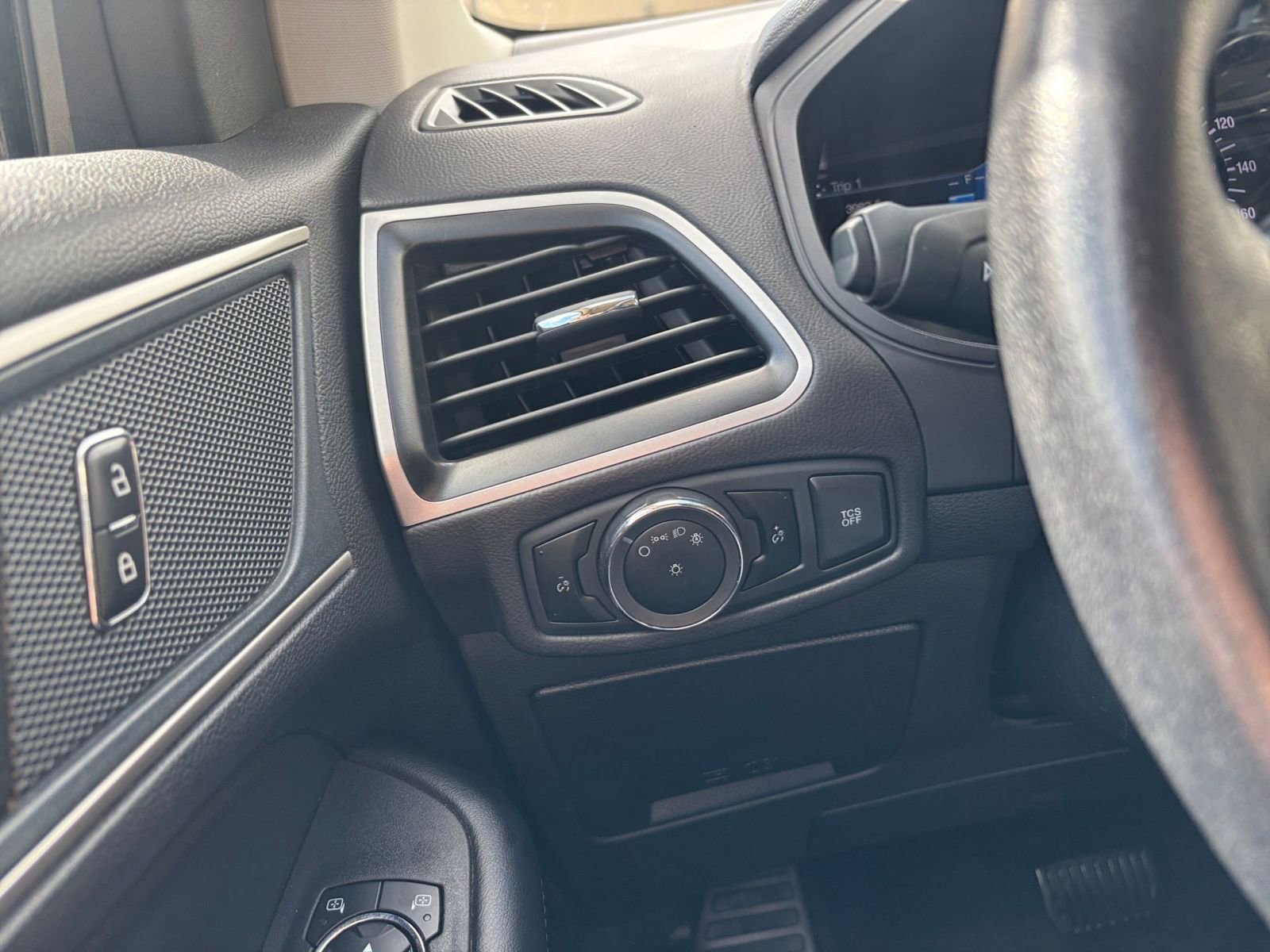 Thumbnail: 2024 Ford Edge - 34