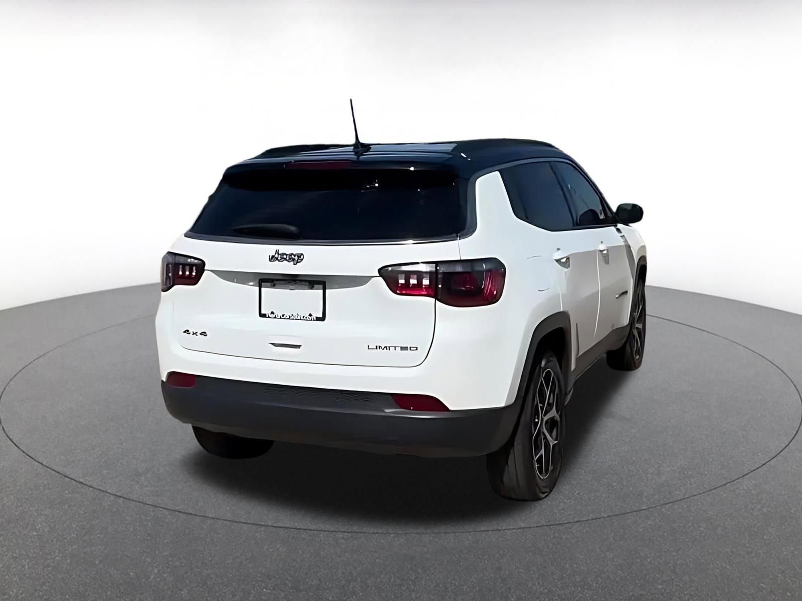 Thumbnail: 2025 Jeep Compass - 14