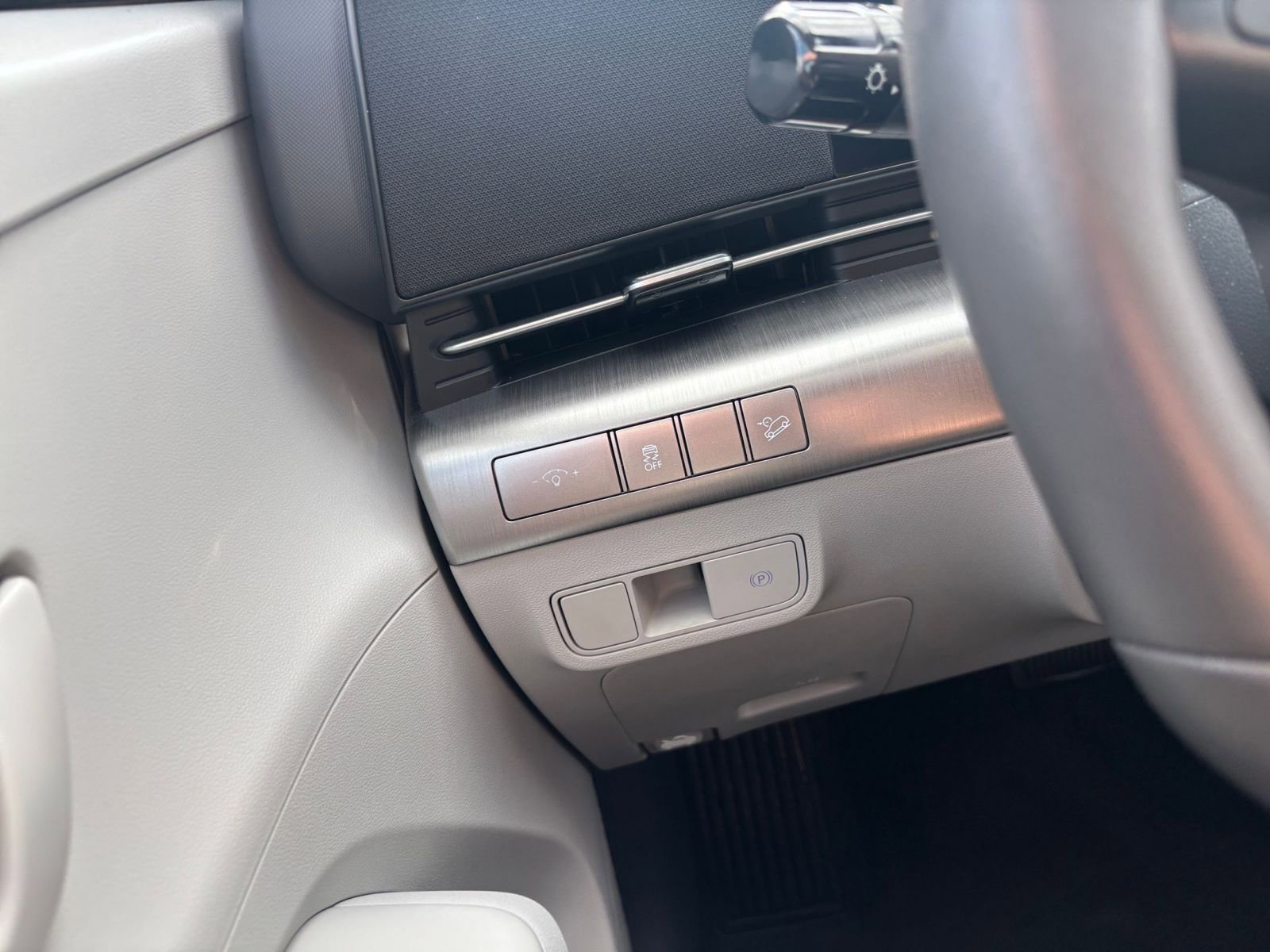 Thumbnail: 2025 Hyundai Kona - 35