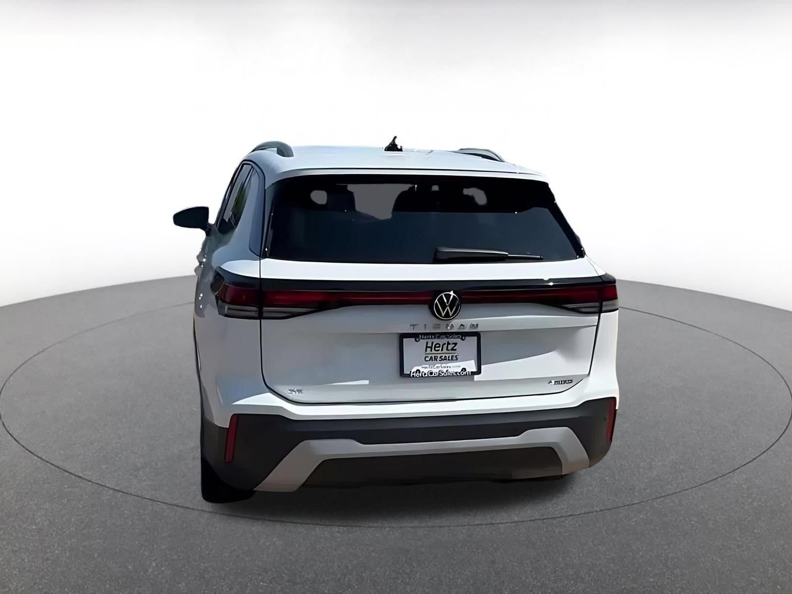 Thumbnail: 2026 Volkswagen Tiguan - 12