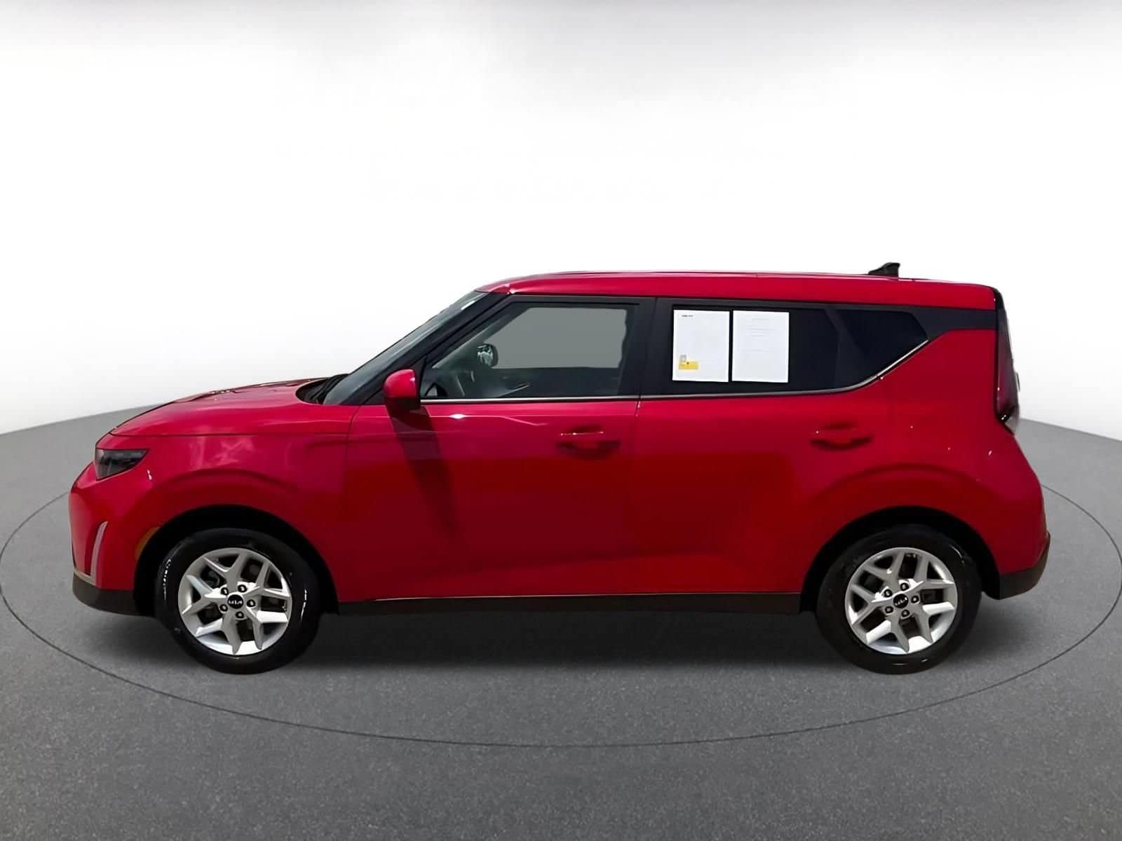 Thumbnail: 2025 Kia Soul - 7