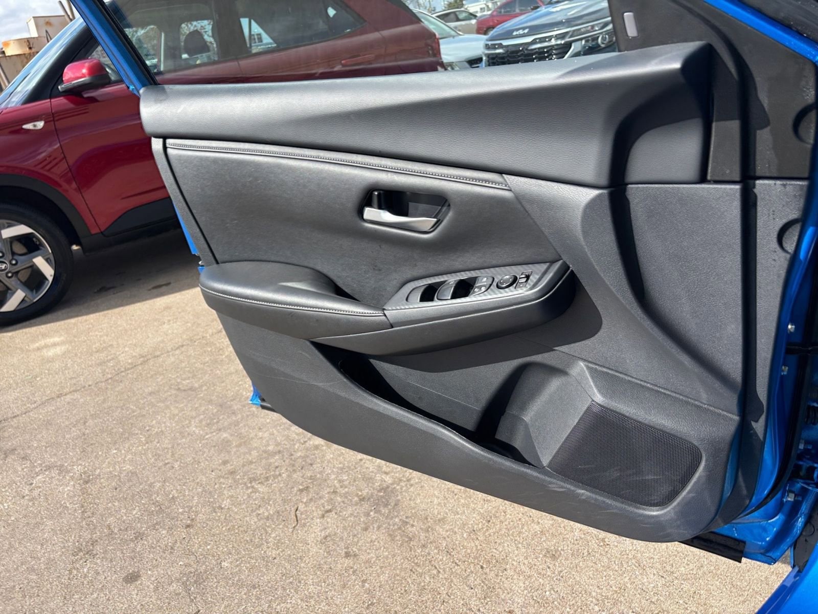 Thumbnail: 2025 Nissan Sentra - 20