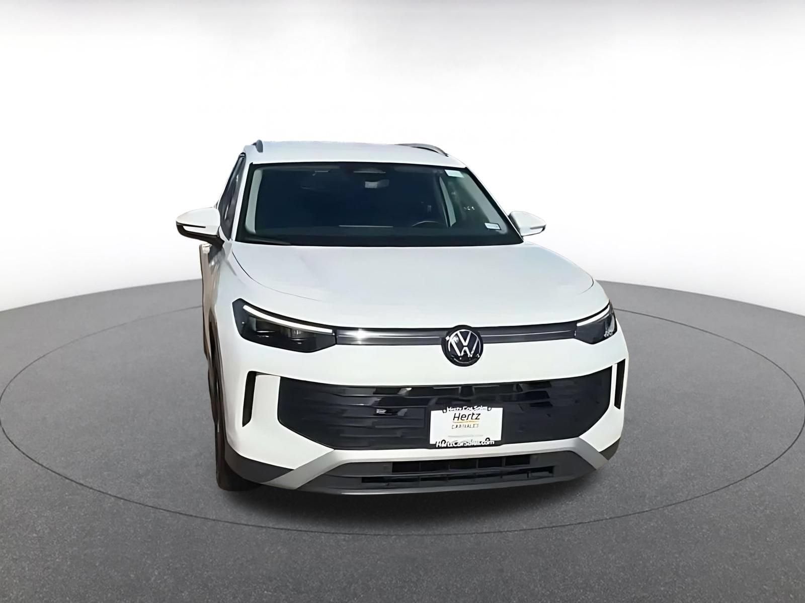 Thumbnail: 2026 Volkswagen Tiguan - 4