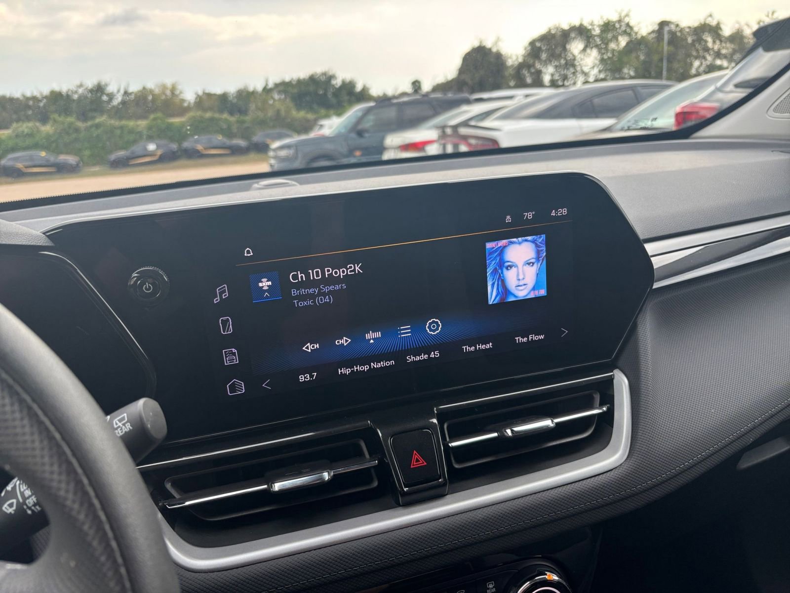 Thumbnail: 2025 Chevrolet TrailBlazer - 21