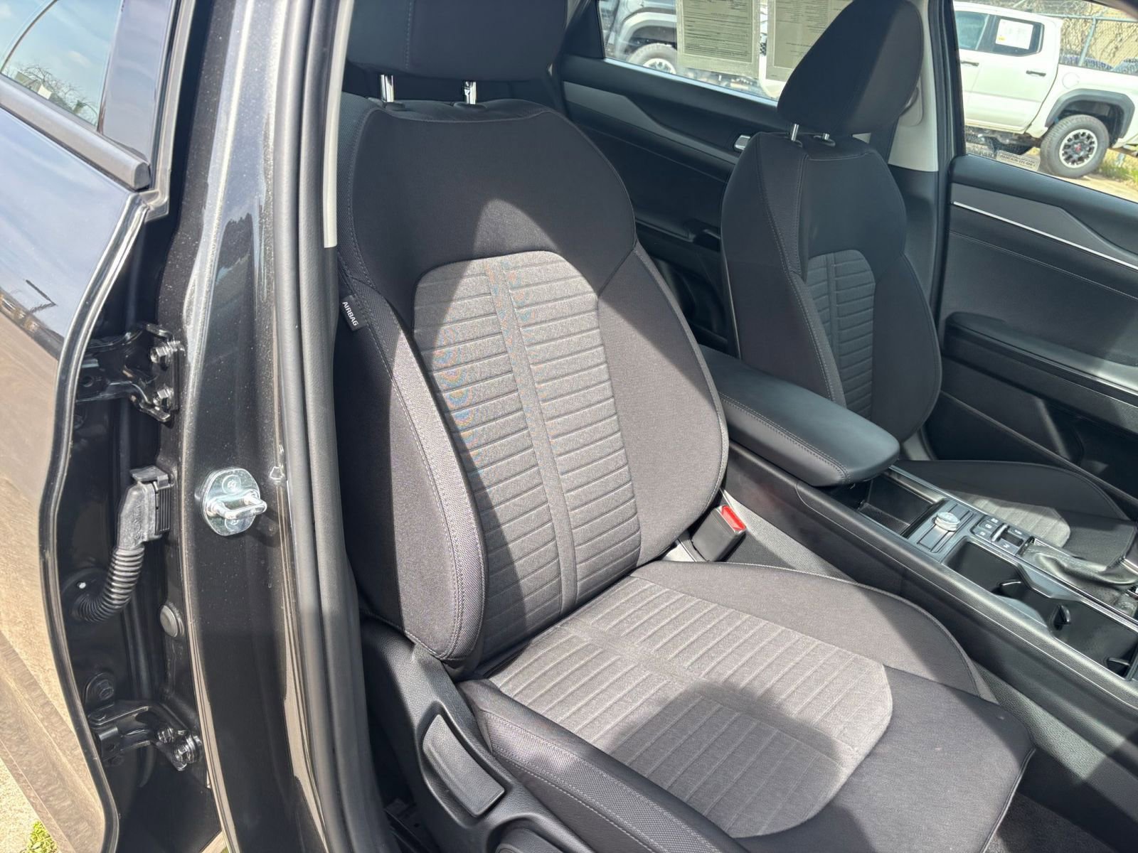 Thumbnail: 2025 Kia K5 - 35