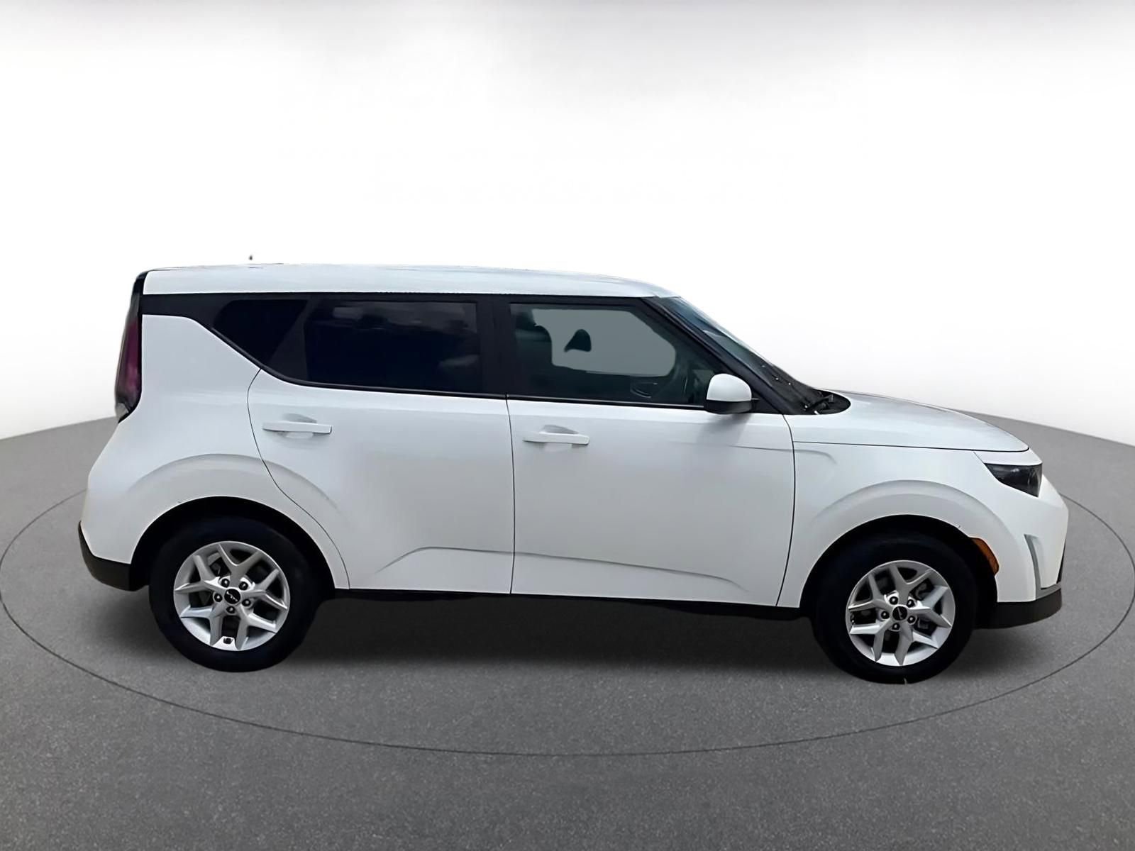Thumbnail: 2025 Kia Soul - 14