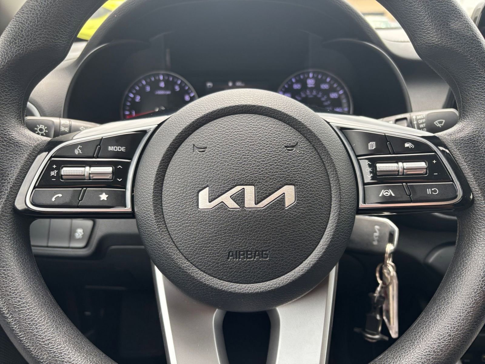 2024 Kia Forte LXS 21