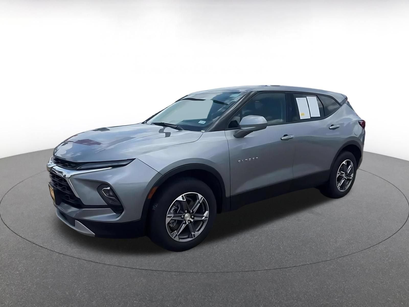 Thumbnail: 2025 Chevrolet Blazer - 8
