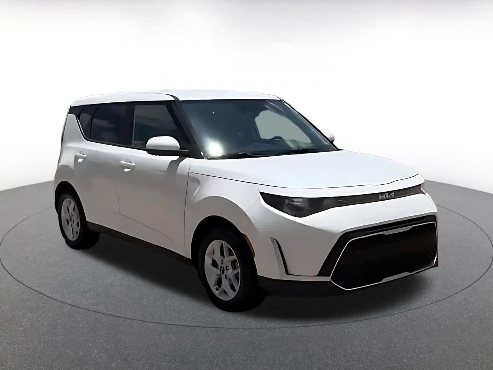 Thumbnail: 2025 Kia Soul - 3
