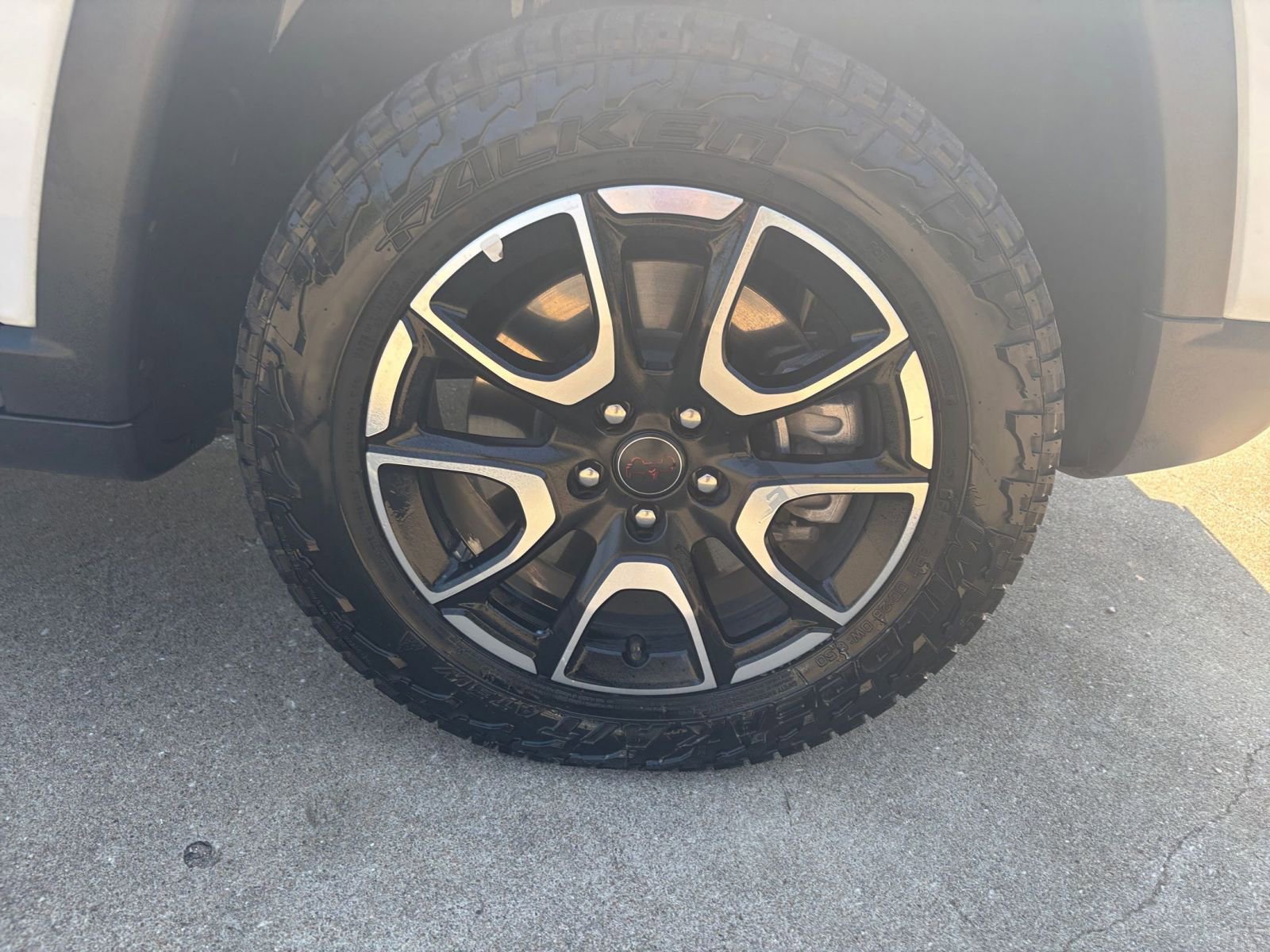 Thumbnail: 2025 Jeep Compass - 29