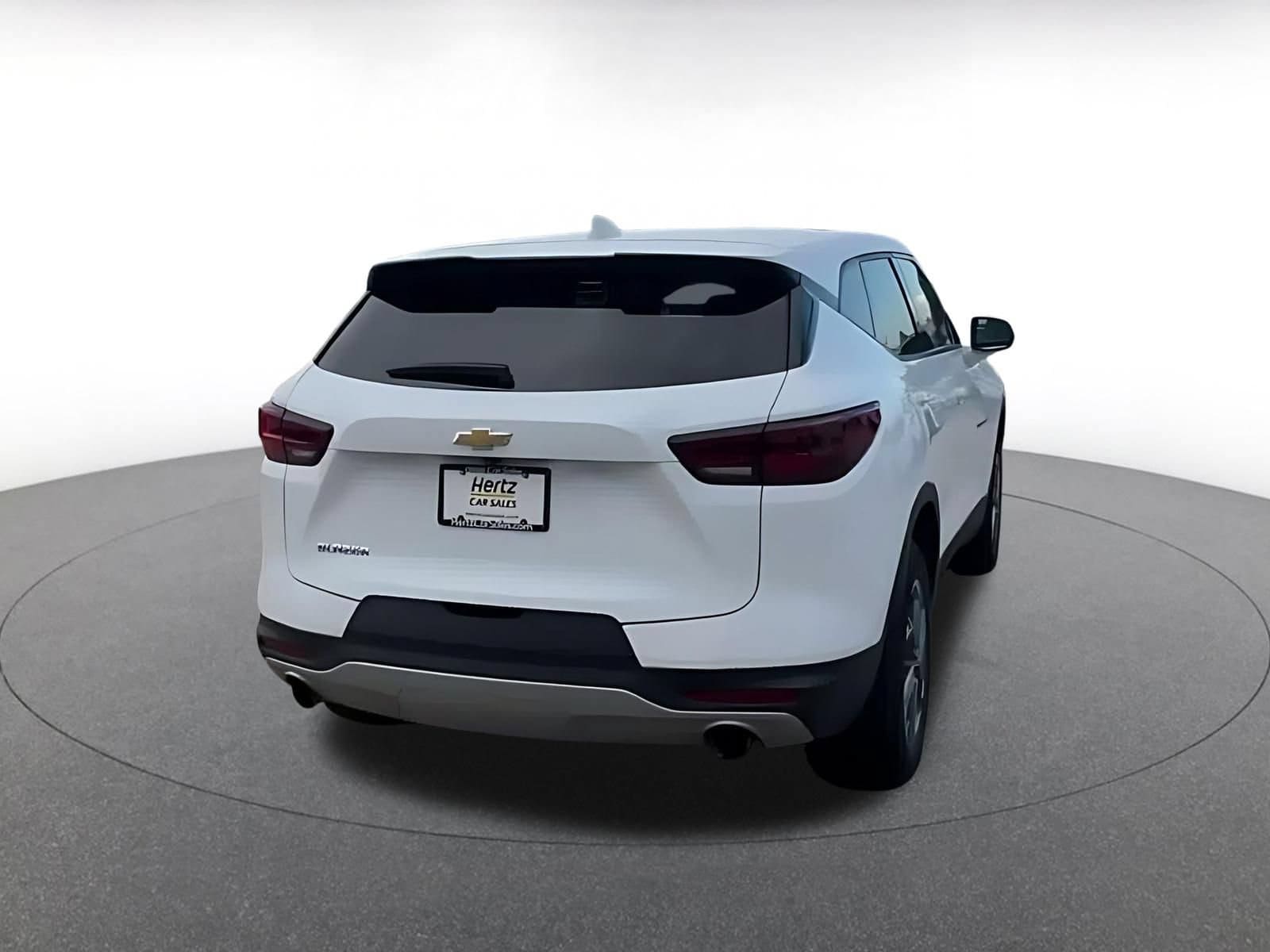 Thumbnail: 2026 Chevrolet Blazer - 13
