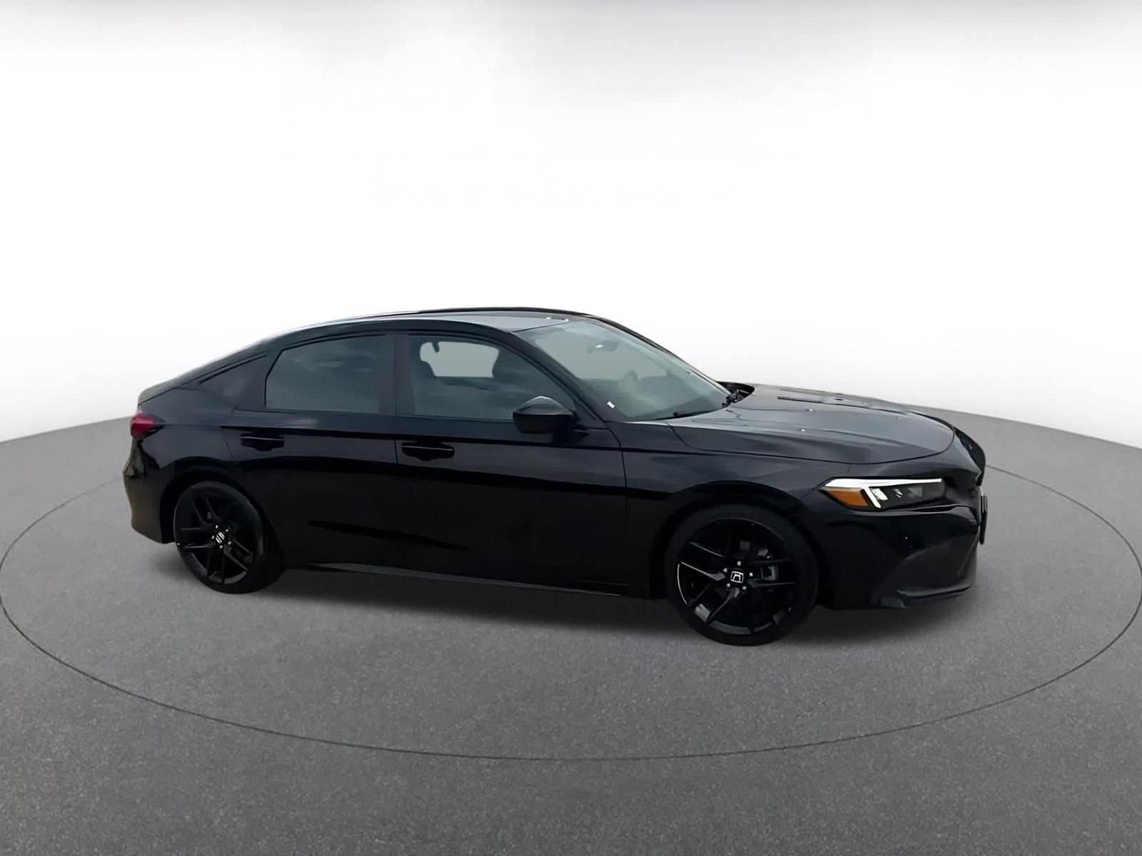 Thumbnail: 2024 Honda Civic - 2