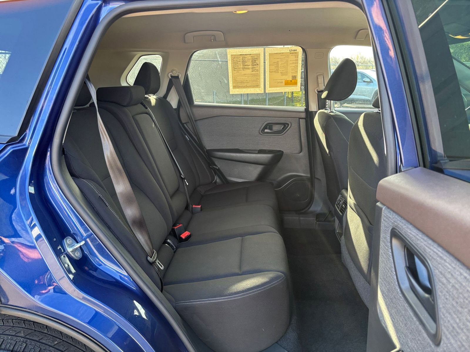 Thumbnail: 2023 Nissan Rogue - 24