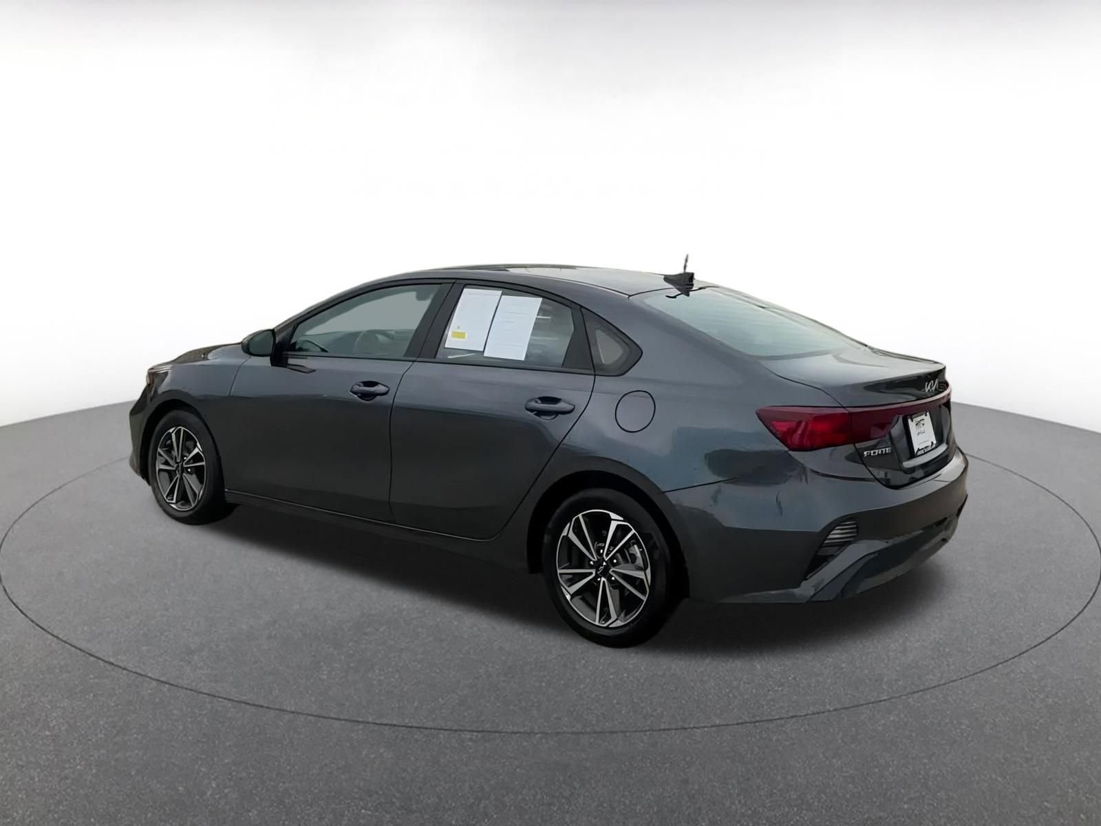 2024 Kia Forte LXS 8