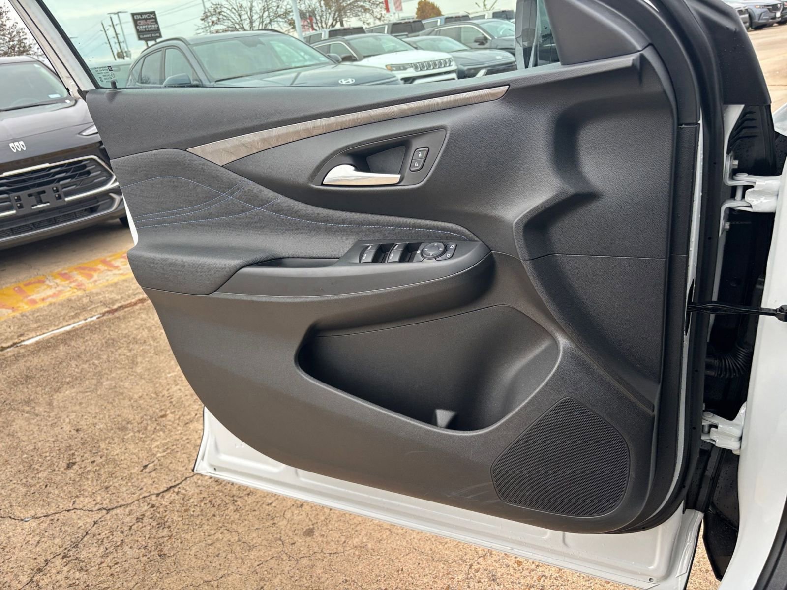 Thumbnail: 2025 Buick Envista - 20