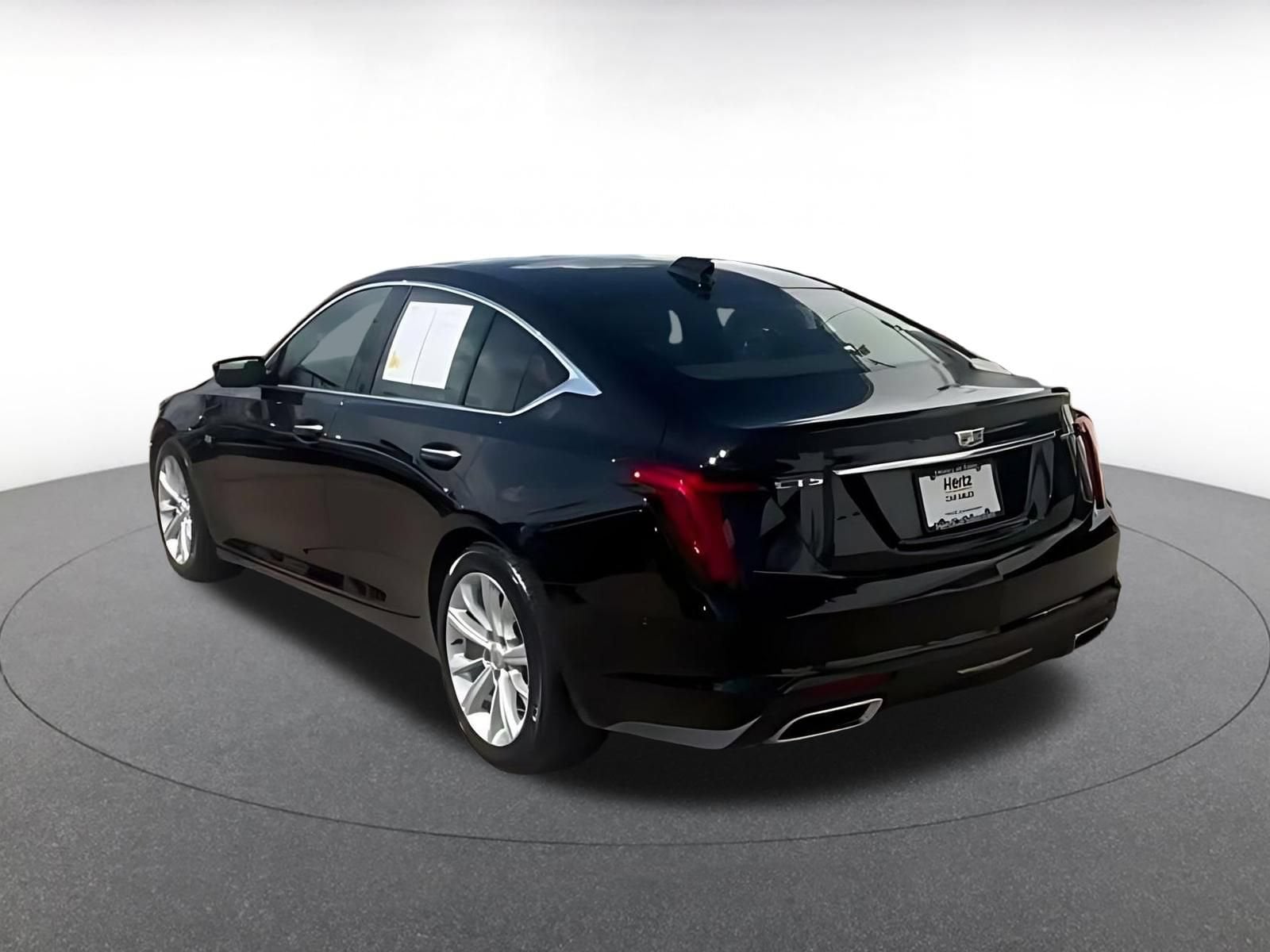 Thumbnail: 2026 Cadillac CT5 - 10