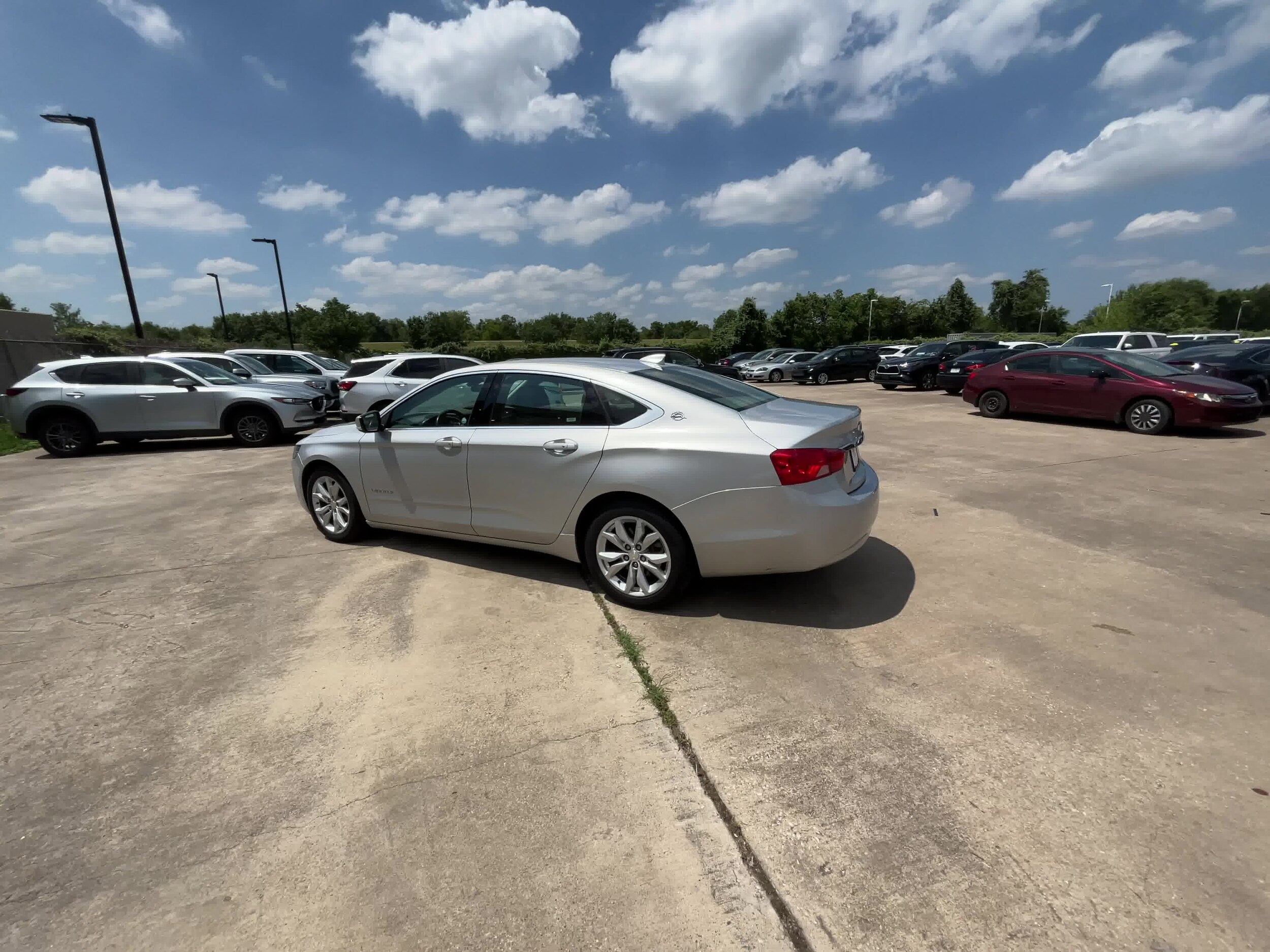 2019 Chevrolet Impala LT 8