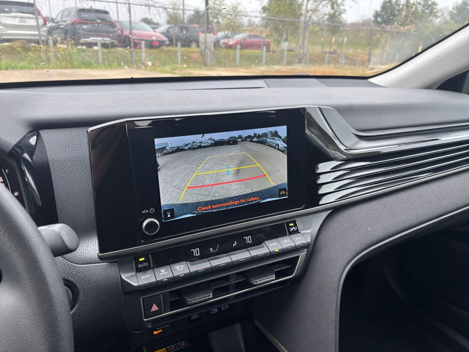 Thumbnail: 2025 Toyota Camry - 17