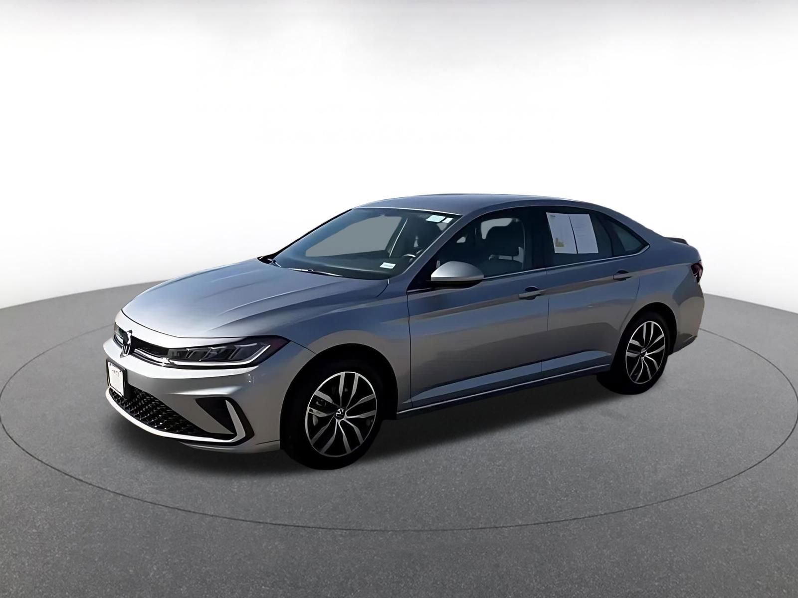 Thumbnail: 2025 Volkswagen Jetta - 8