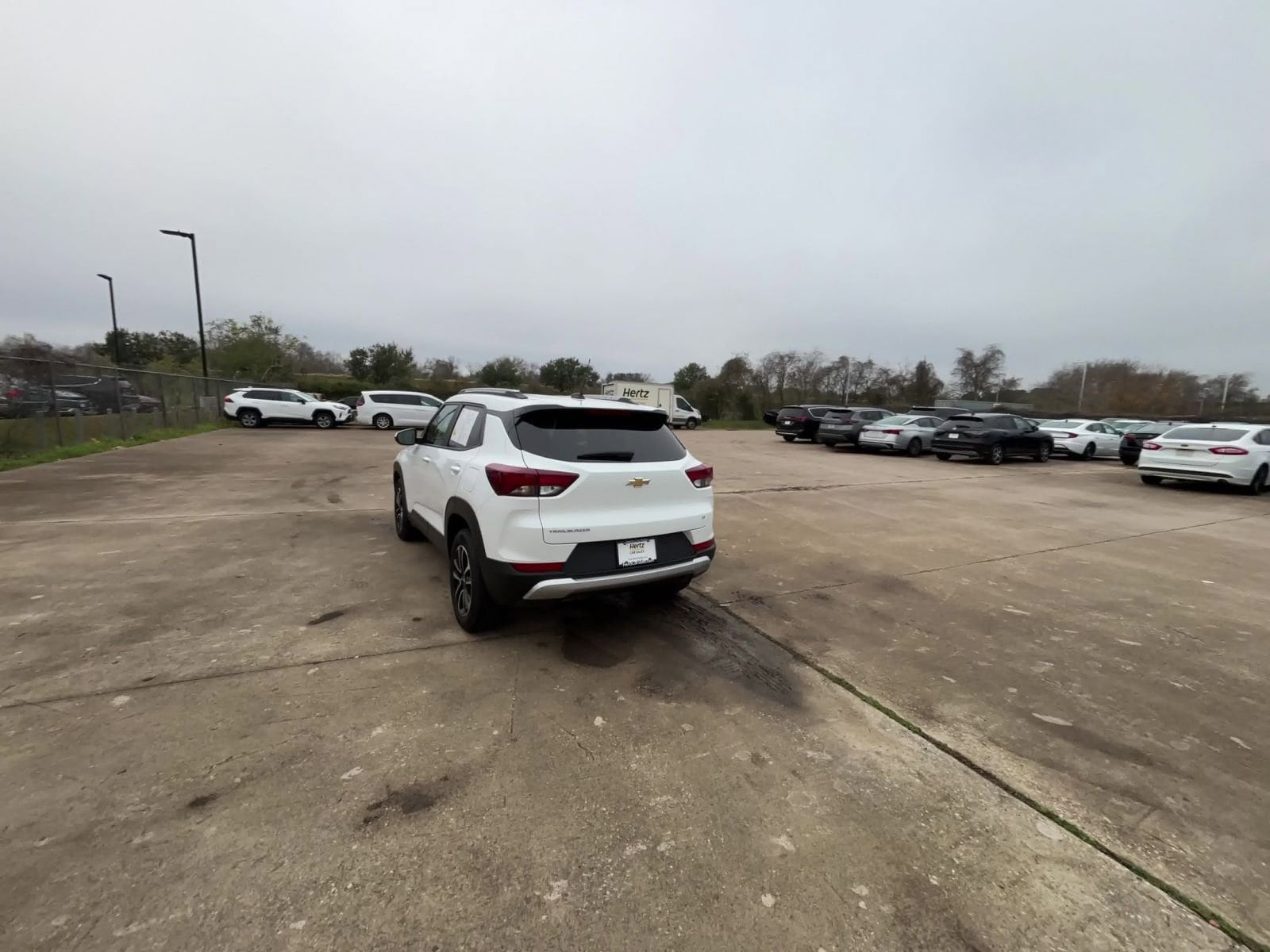 Thumbnail: 2025 Chevrolet TrailBlazer - 16