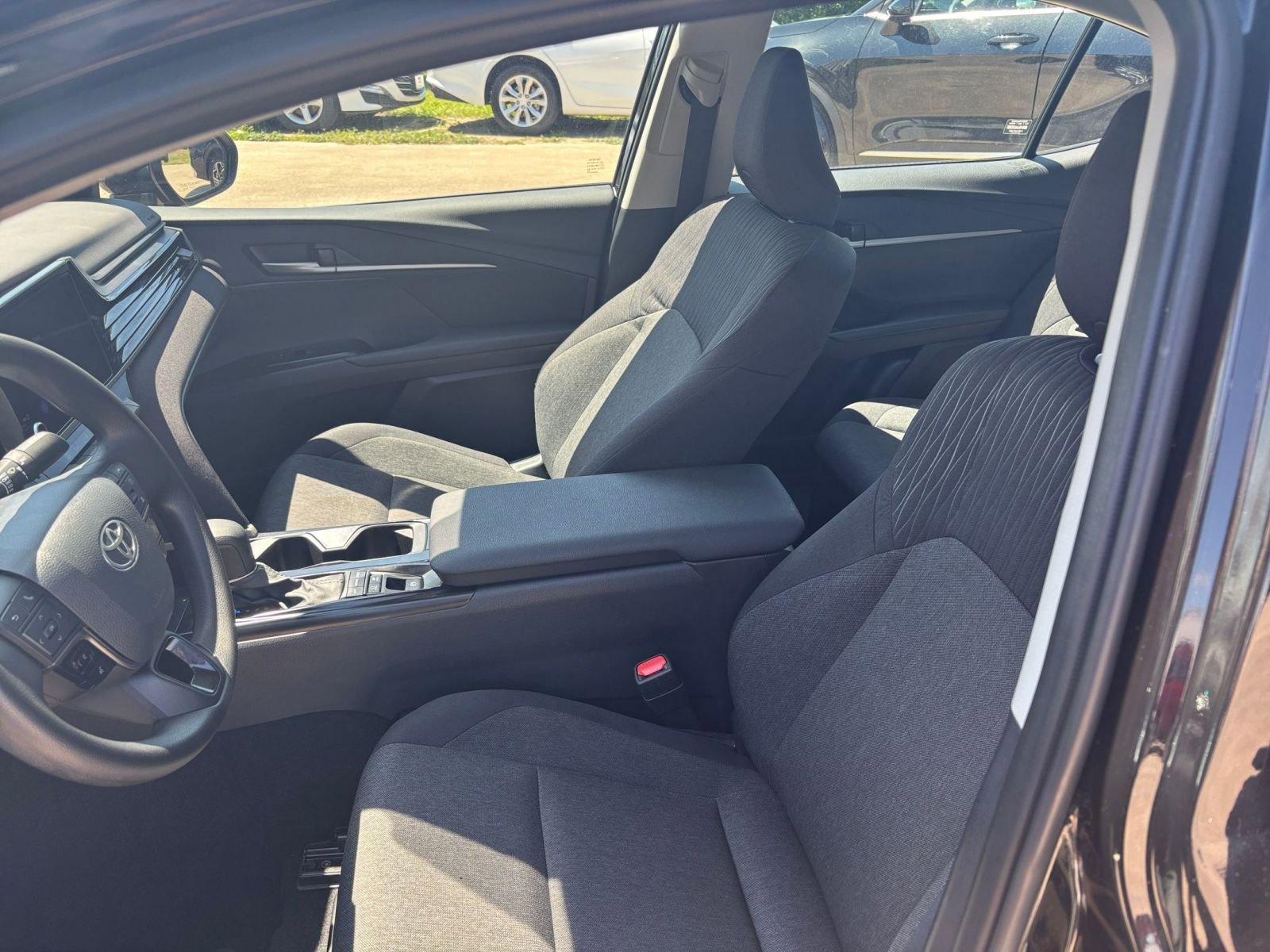 2025 Toyota Camry LE 20