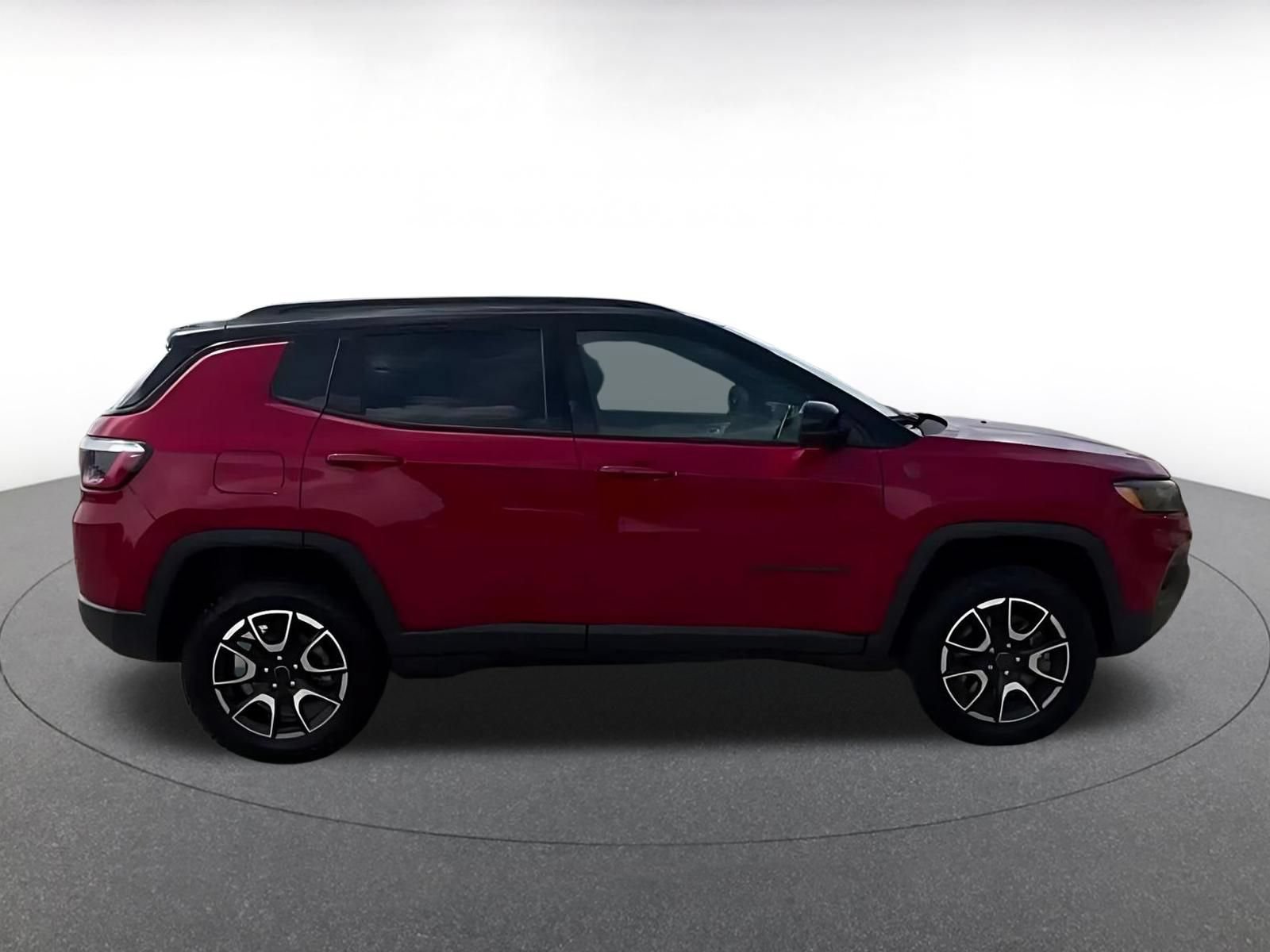 Thumbnail: 2025 Jeep Compass - 15