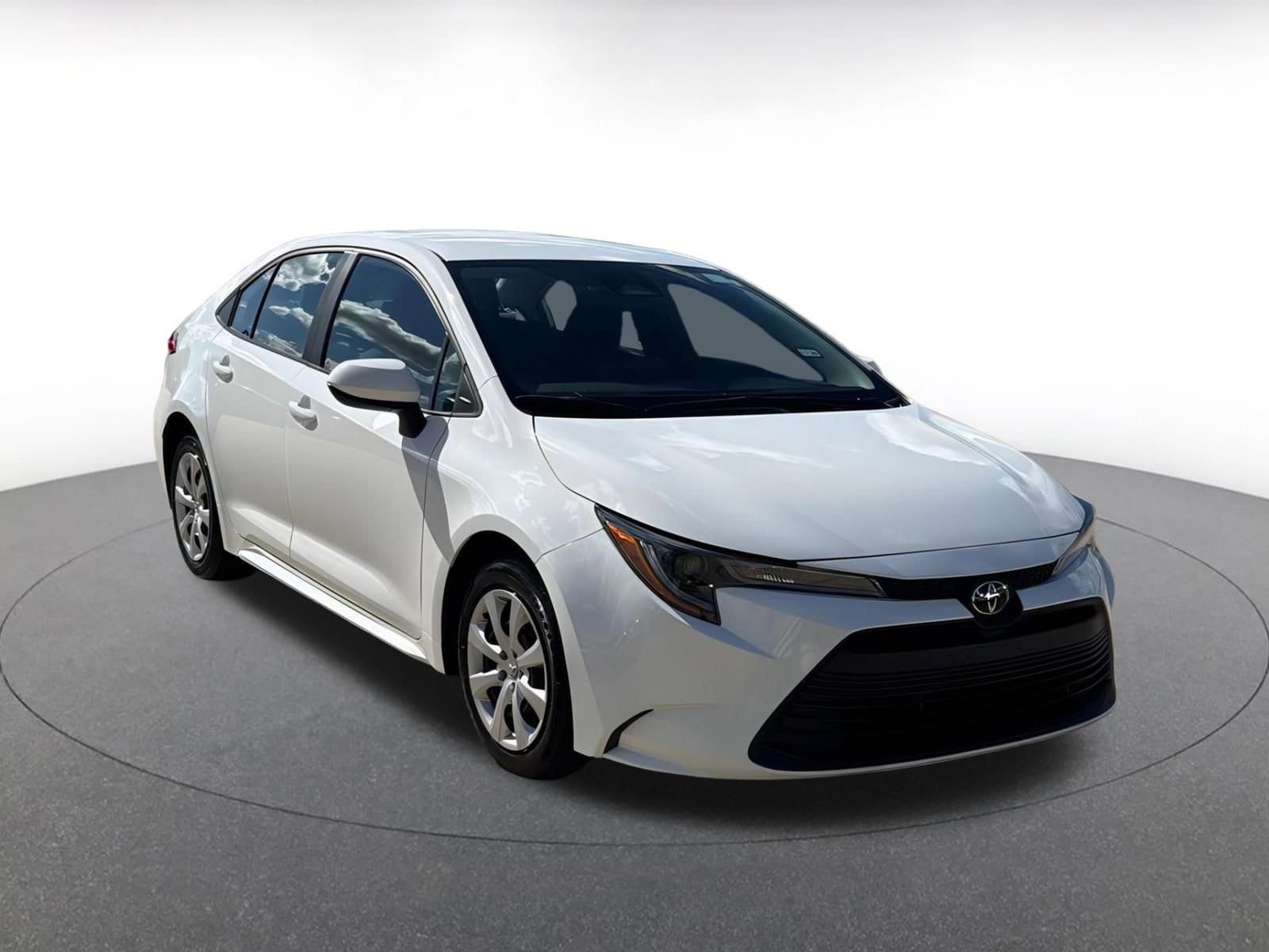 Thumbnail: 2025 Toyota Corolla - 1