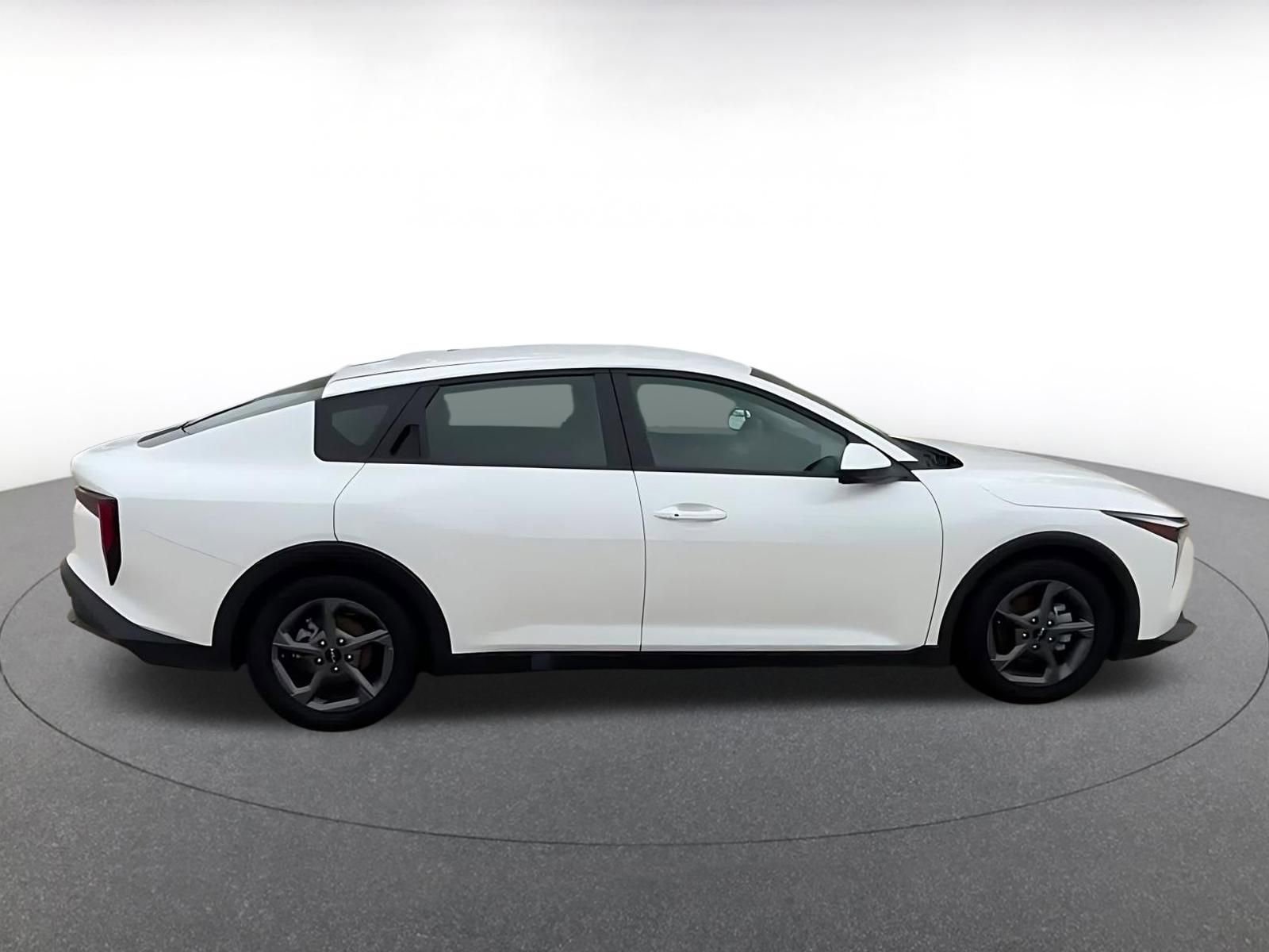 Thumbnail: 2025 Kia K4 - 15