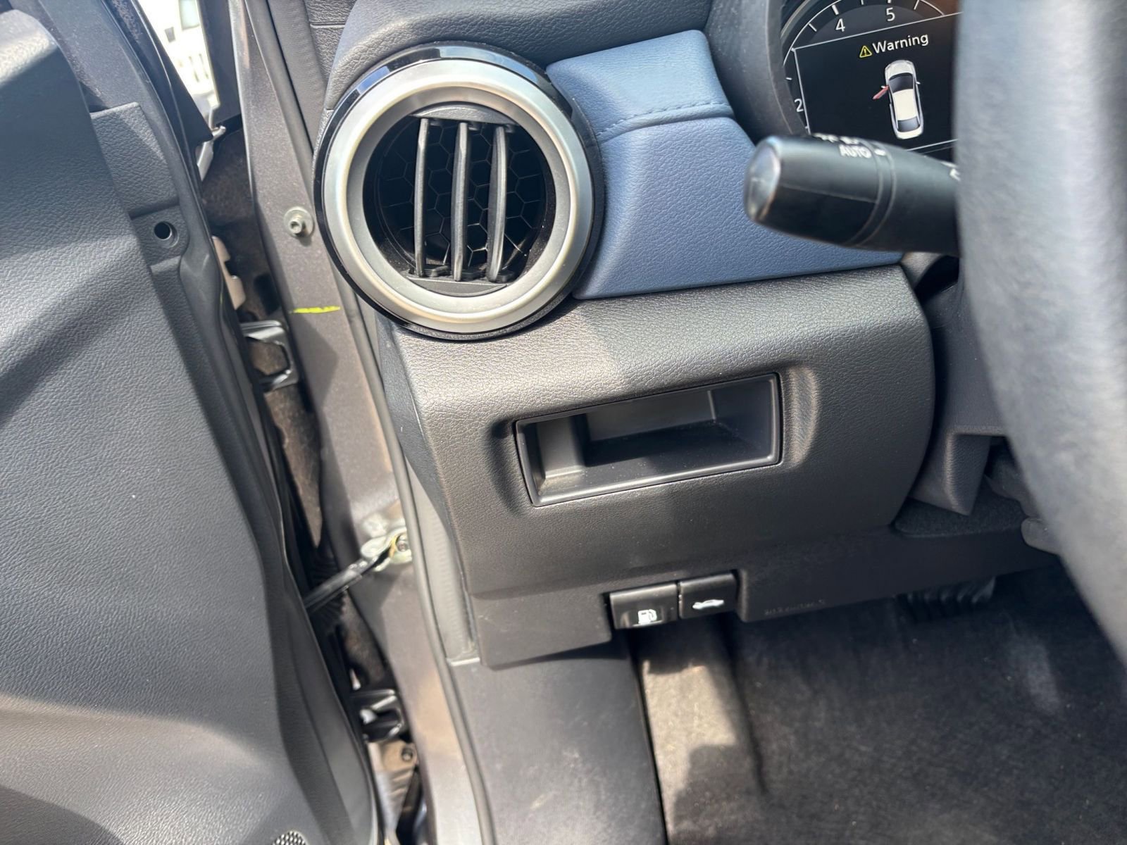 Thumbnail: 2025 Nissan Versa - 32