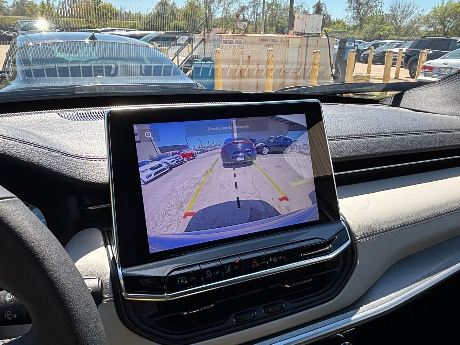 Thumbnail: 2025 Jeep Compass - 24