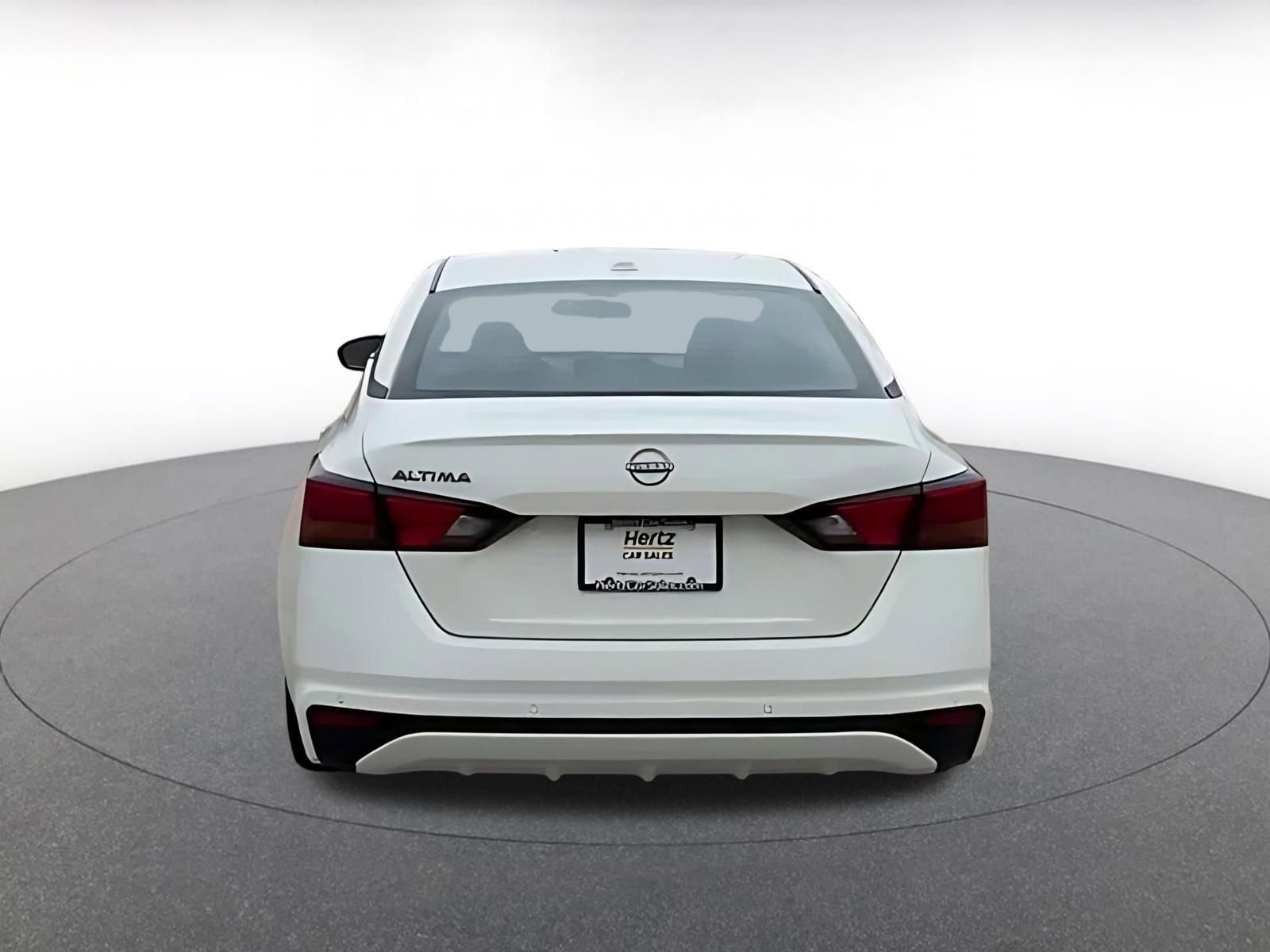 Thumbnail: 2025 Nissan Altima - 12