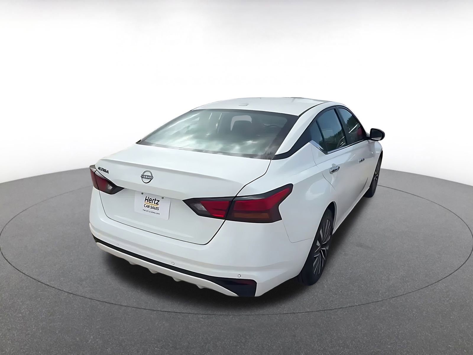Thumbnail: 2025 Nissan Altima - 14