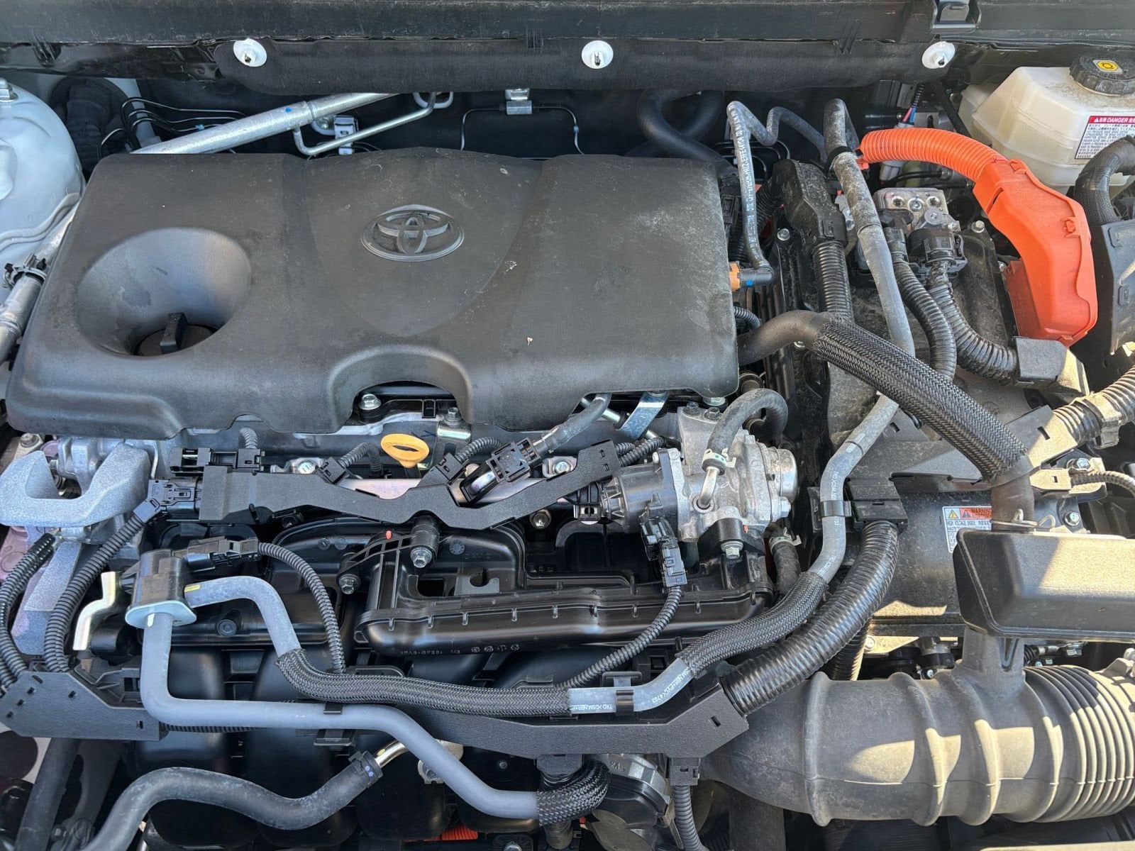 Thumbnail: 2025 Toyota RAV4 - 31