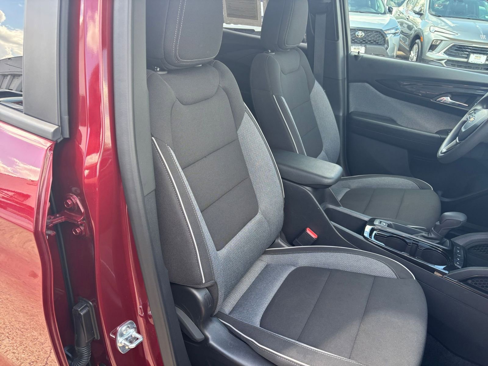 Thumbnail: 2025 Chevrolet TrailBlazer - 34