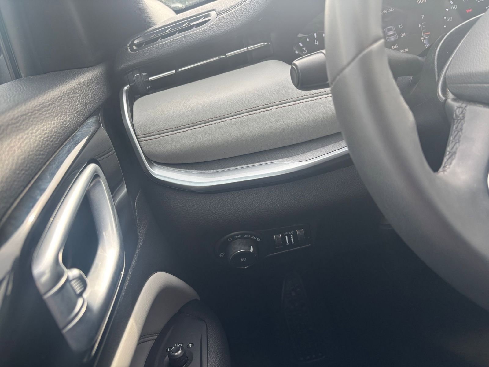 Thumbnail: 2025 Jeep Compass - 34