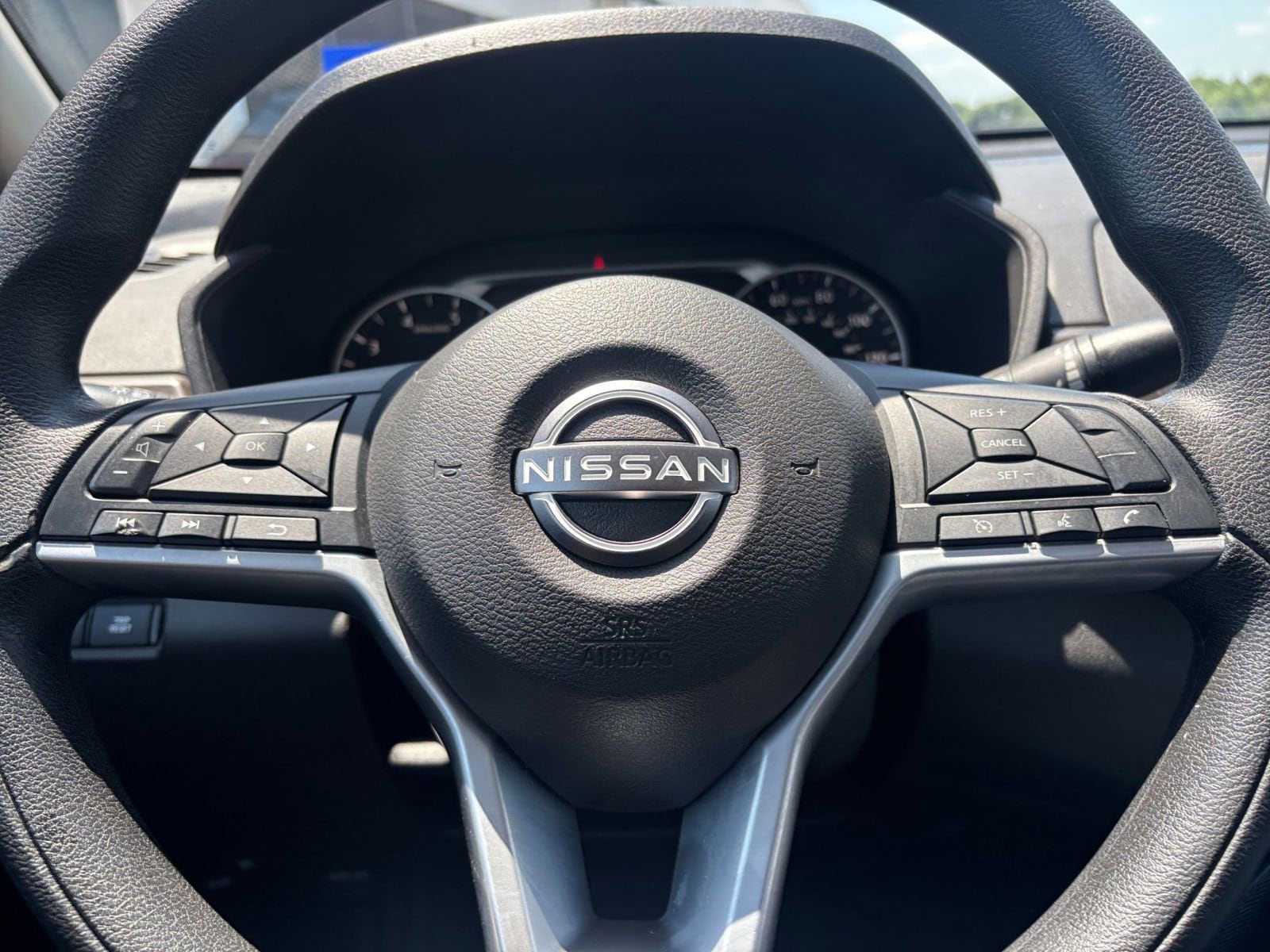 Thumbnail: 2025 Nissan Altima - 28