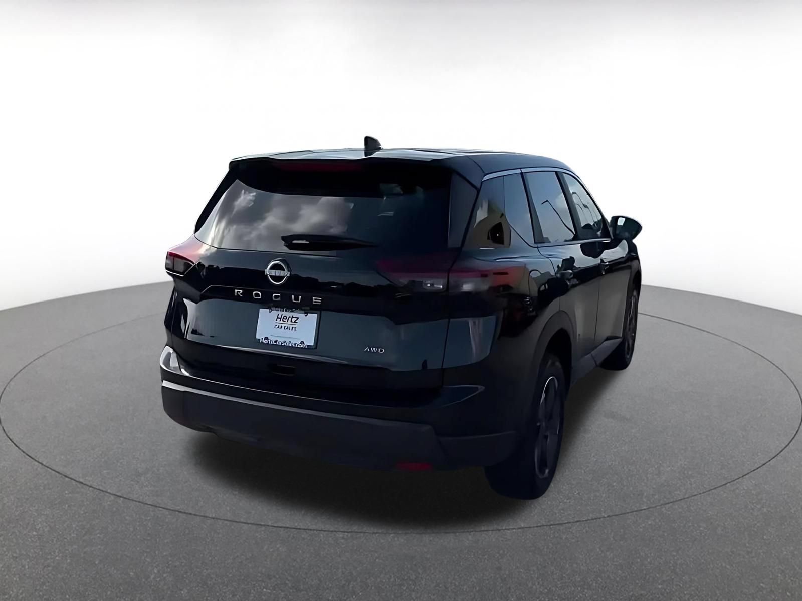 Thumbnail: 2025 Nissan Rogue - 14