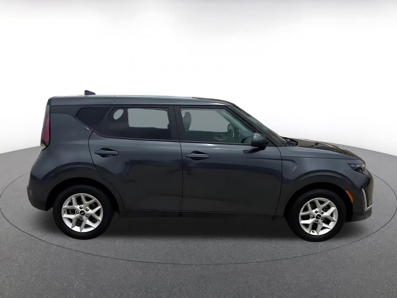Thumbnail: 2025 Kia Soul - 16
