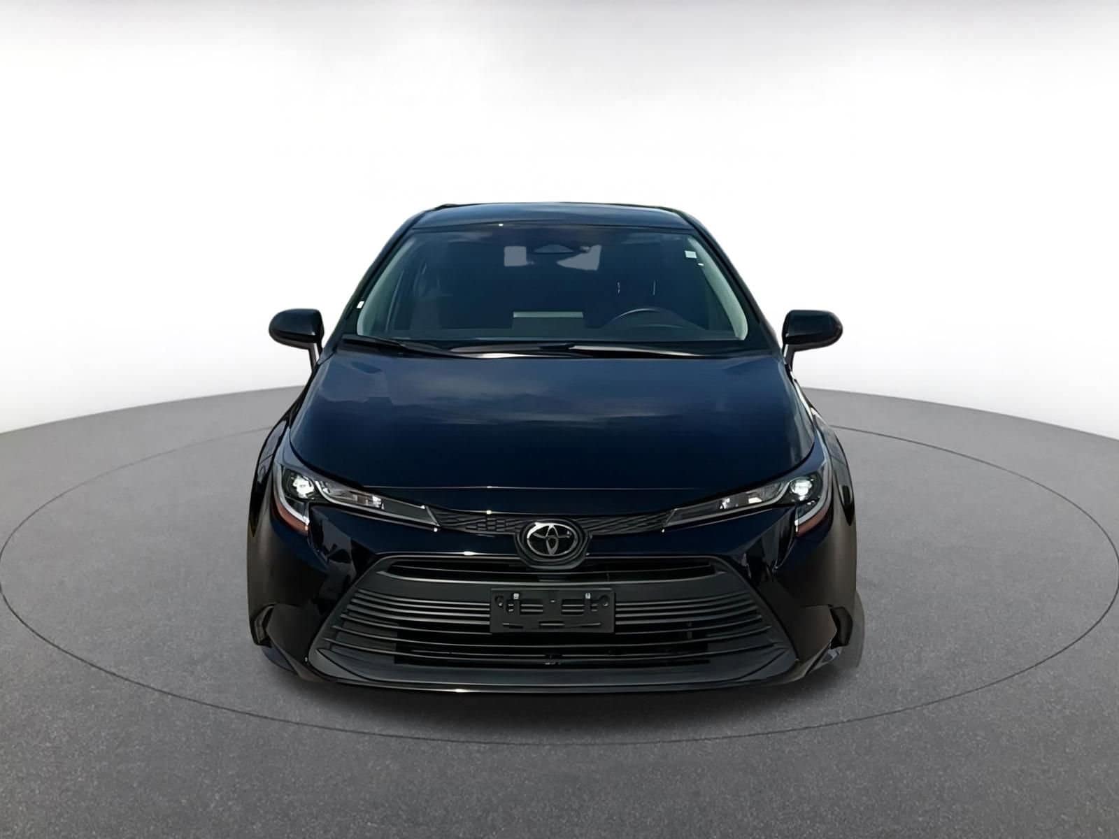2024 Toyota Corolla LE 2