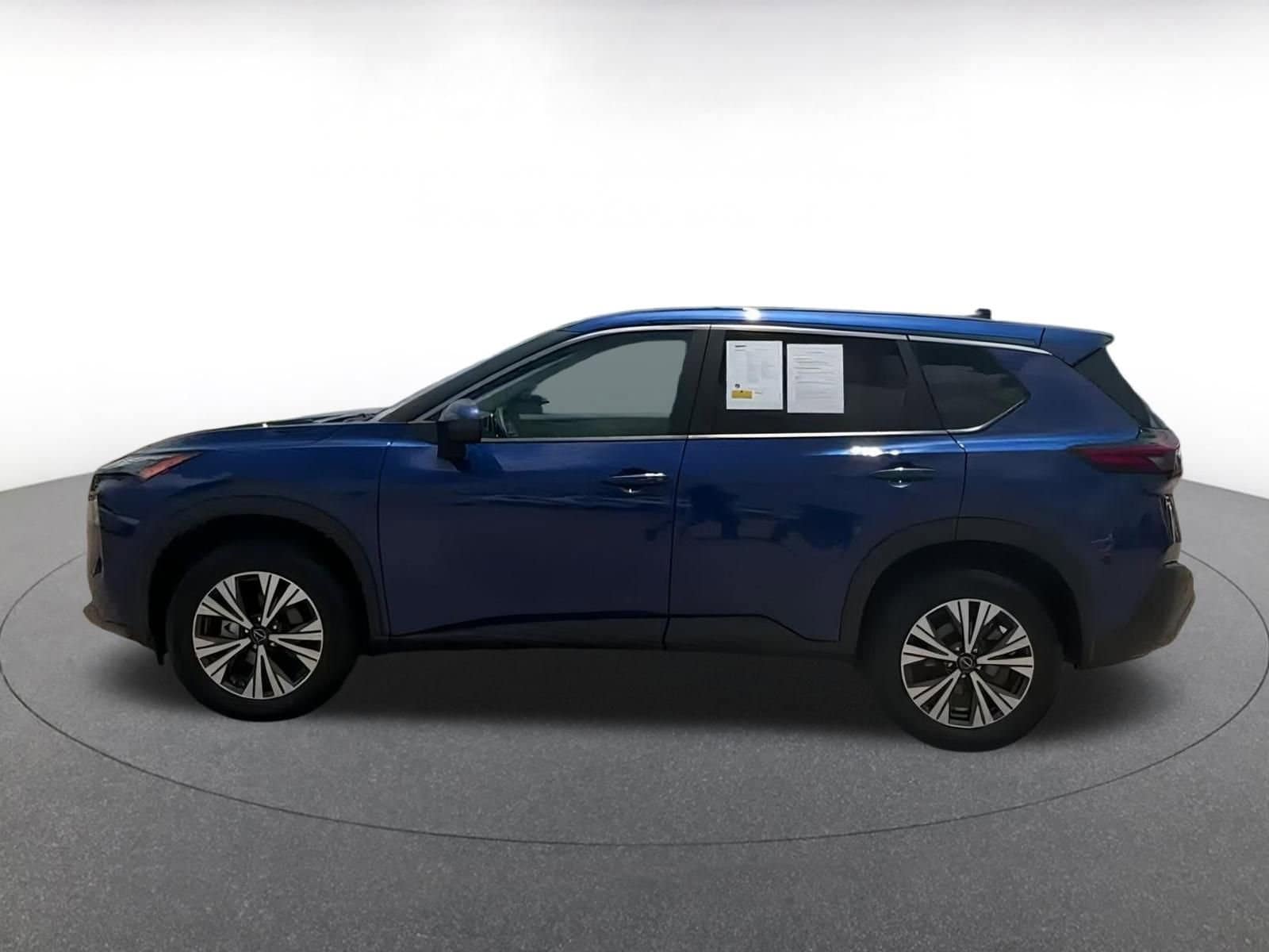 2023 Nissan Rogue SV 7